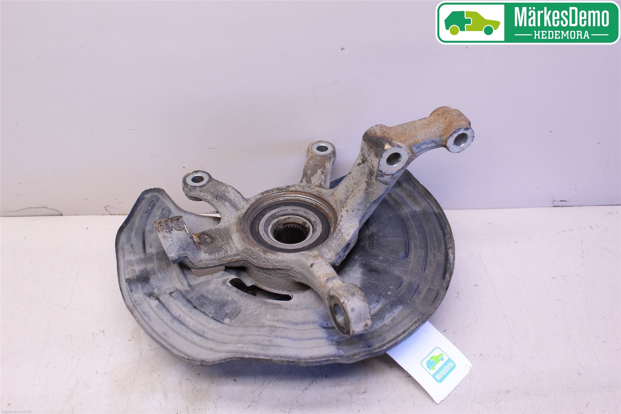 Mercedes-Benz MB B-KLASS (W246/W242) 12-19 Styrspindel Lagerhus Hö