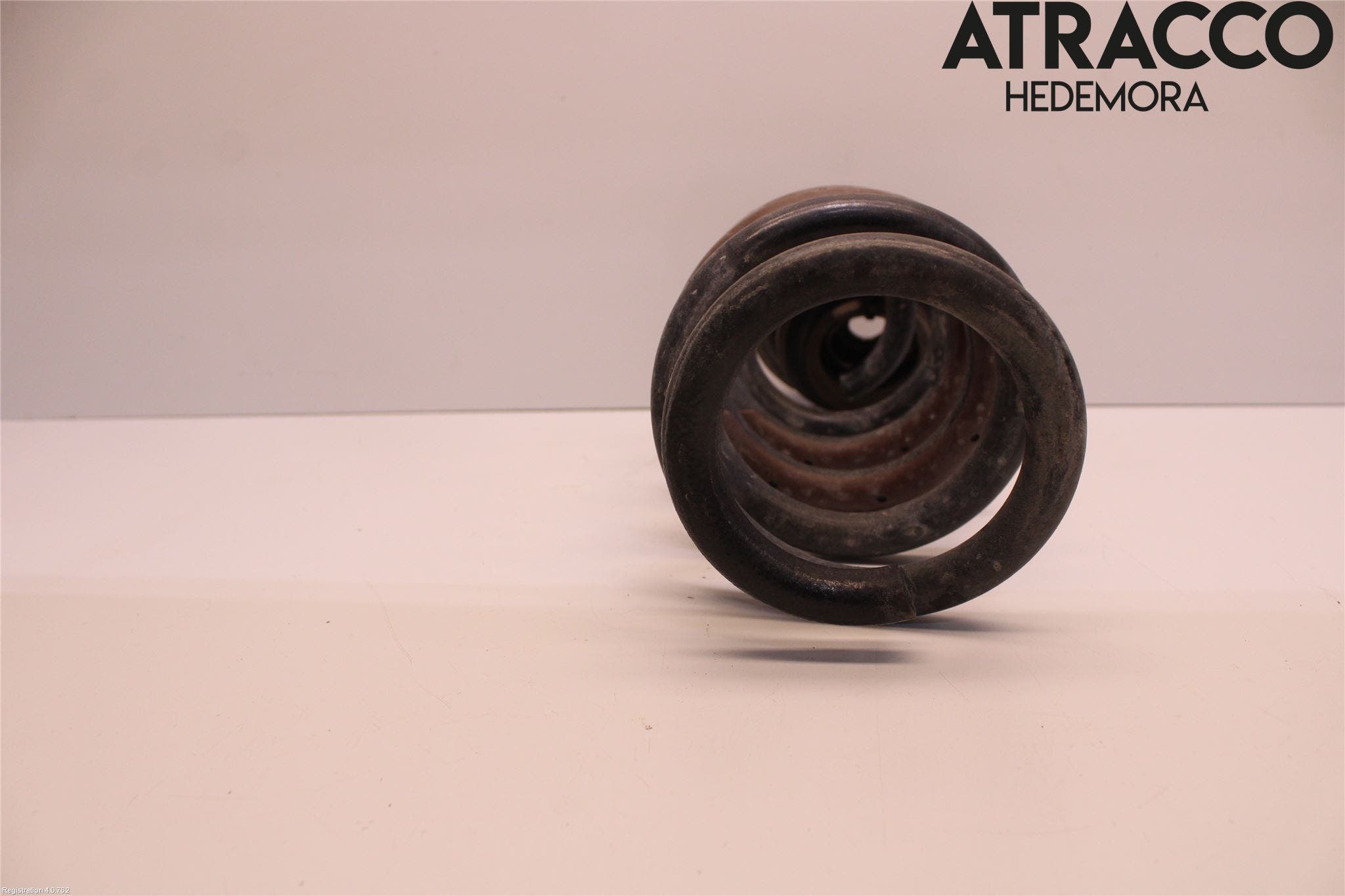 Lexus NX 300h 15-21 Fjäder Bak