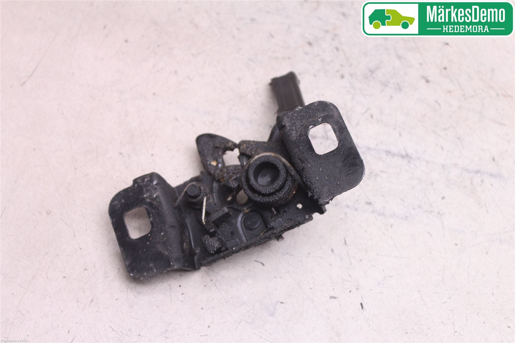 Opel INSIGNIA 09-16 Huvlås