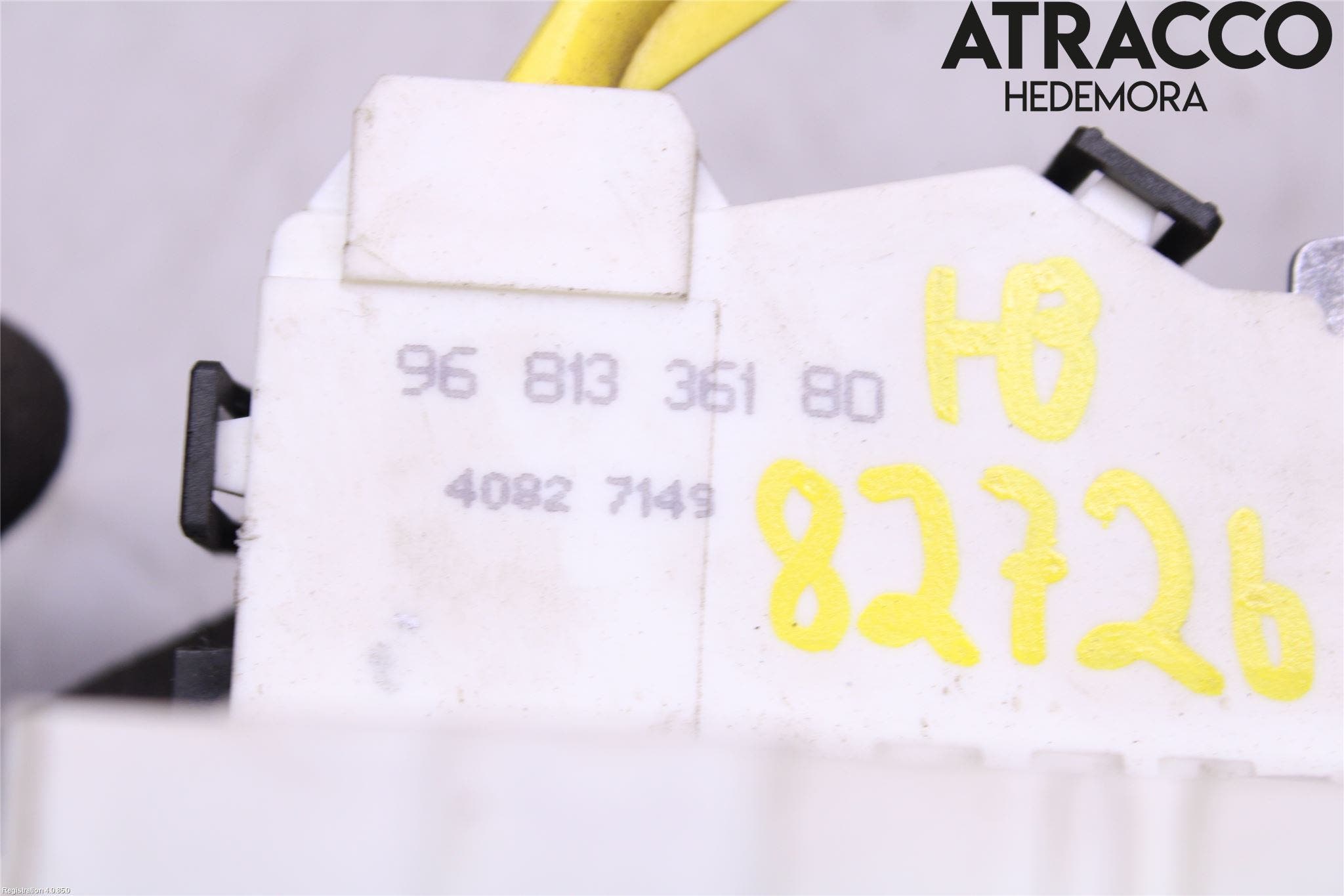 Peugeot EXPERT 15-16 Låskista-Dörrlås