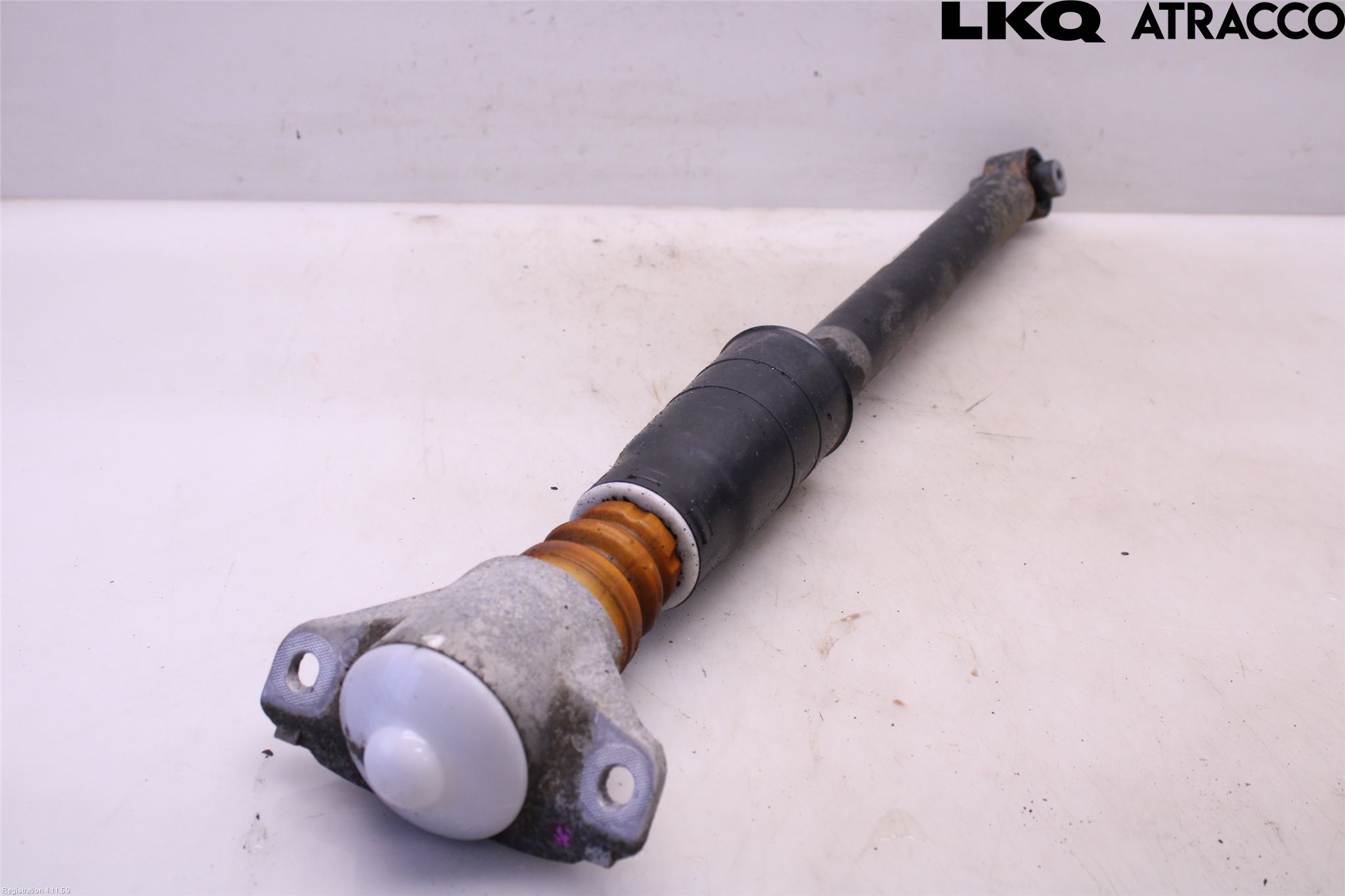 Audi A6 F2/C8 19- Stötdämpare Bak