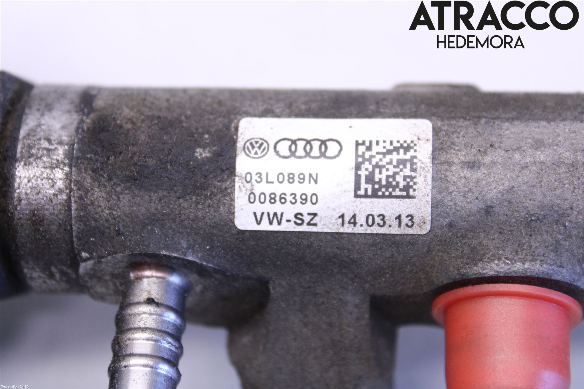 Volkswagen VW PASSAT 11-14 Inj. Fuelrail
