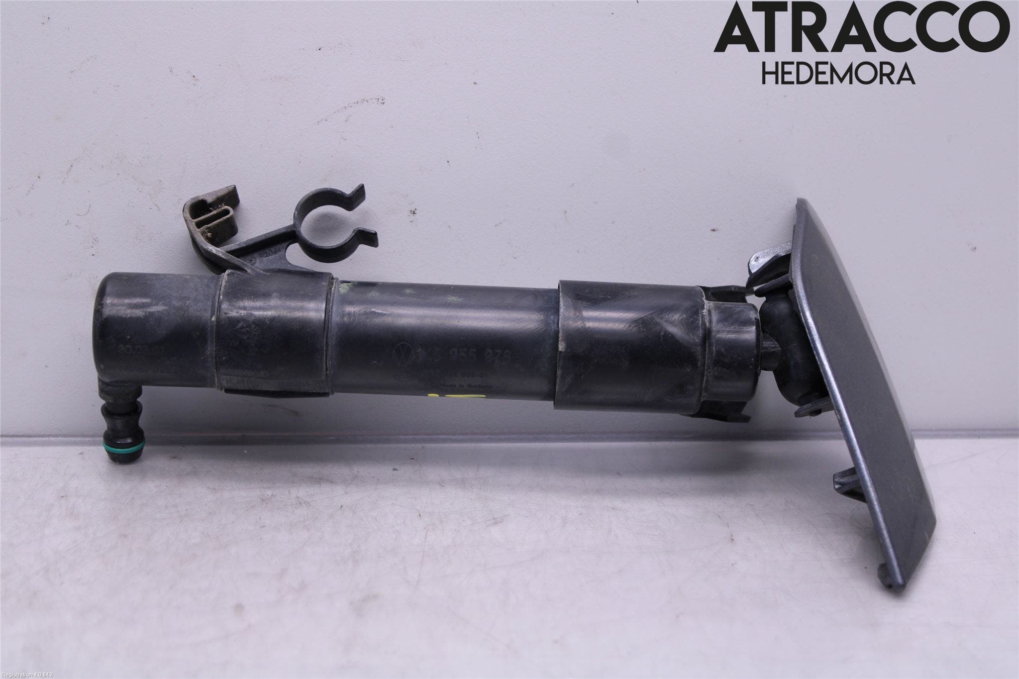 Volkswagen VW GOLF V 04-09 Spolarmunstycke Strålkastare