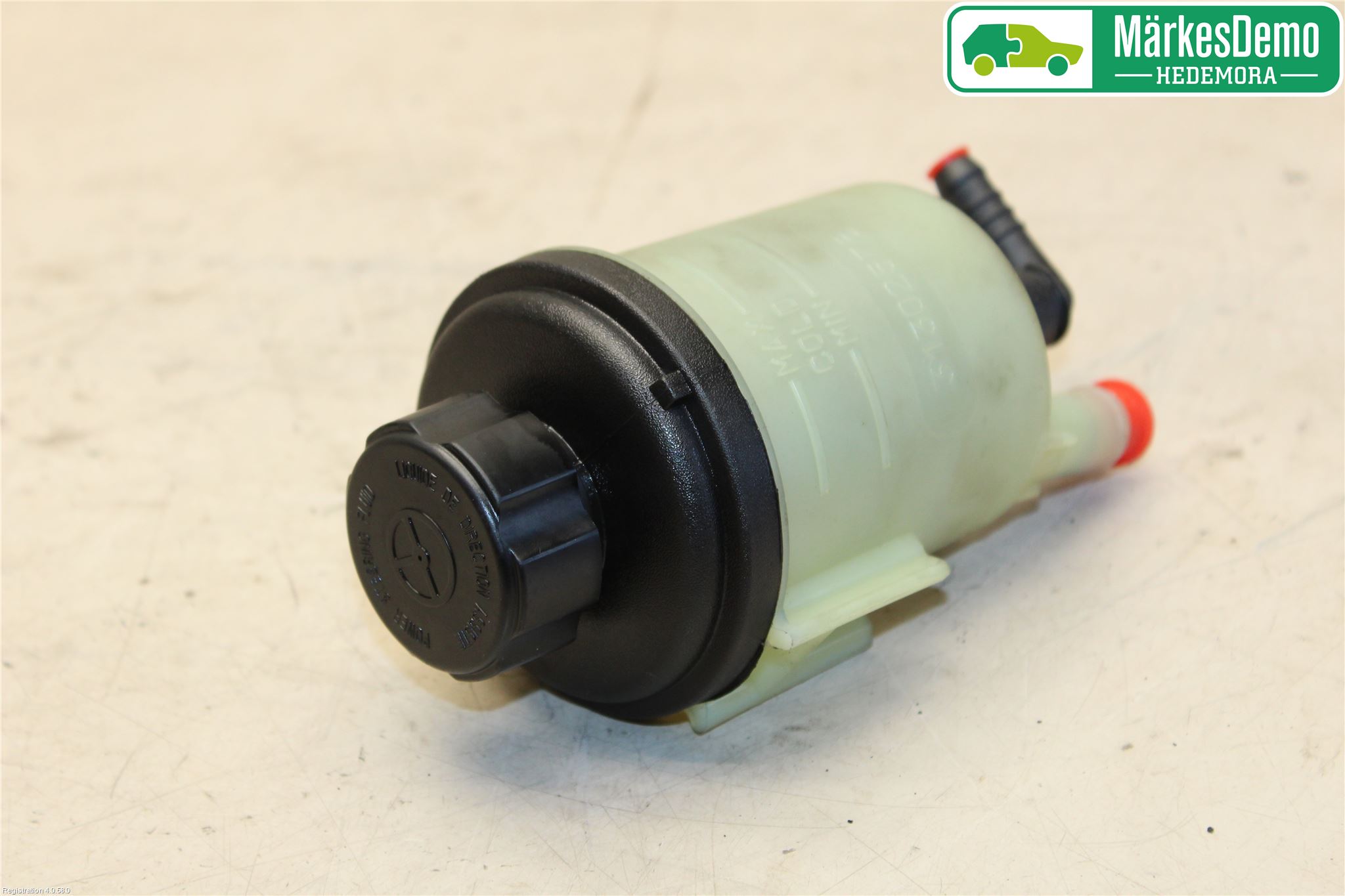 Volvo V60 14-18 Styrservooljebehållare