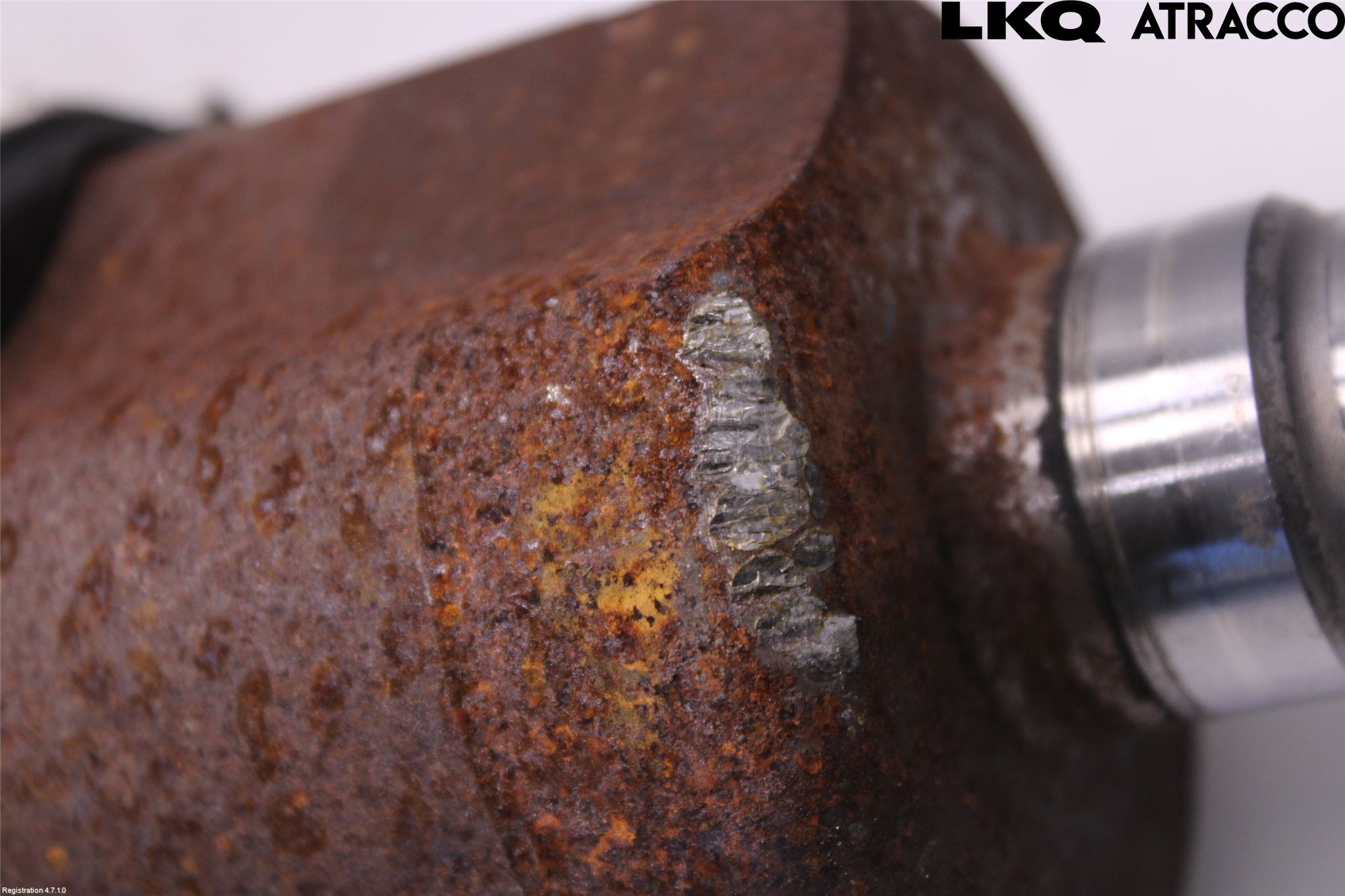 MG ZS EV 20- Drivaxel Fram Vänster