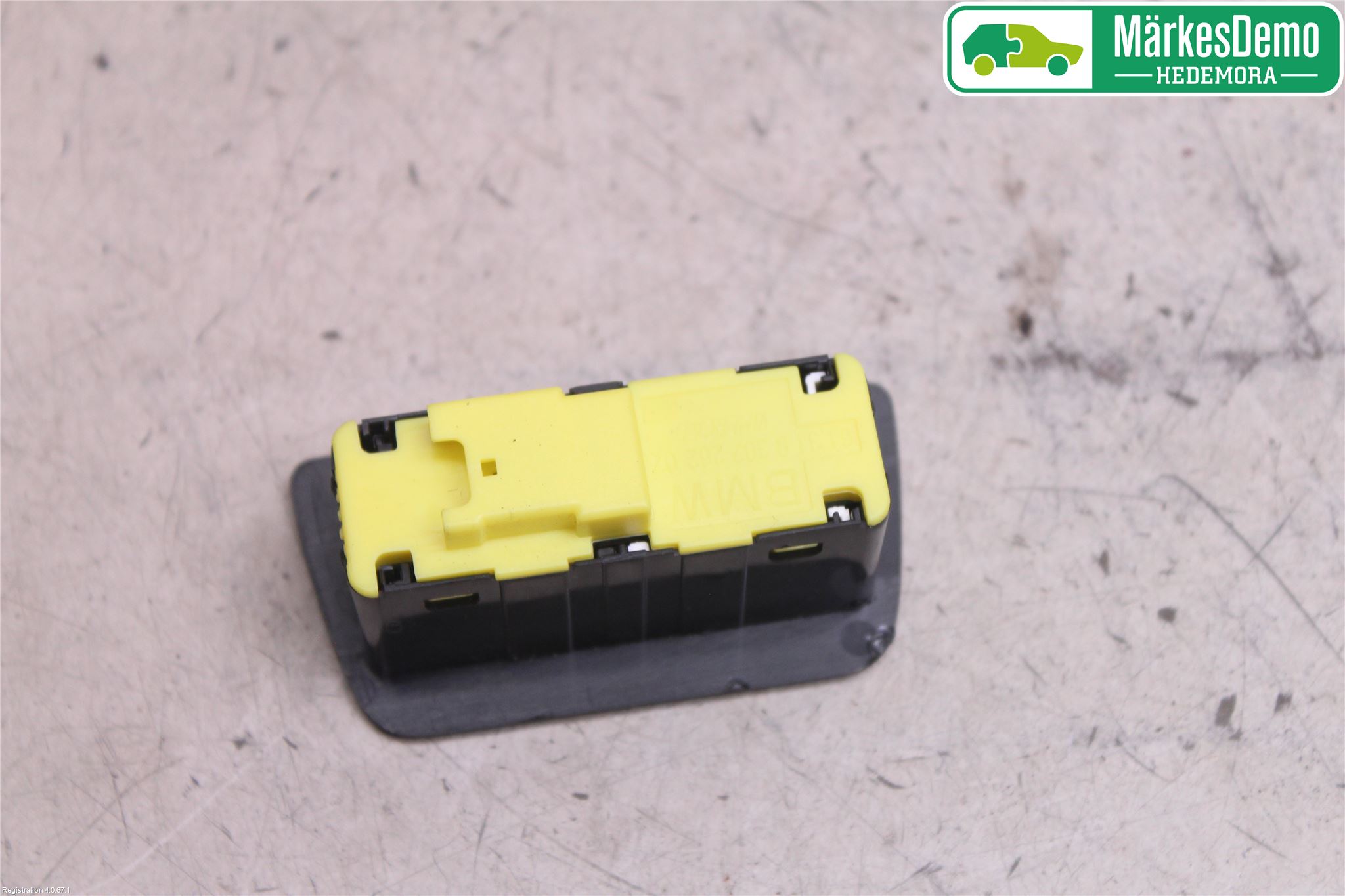 BMW 5 GT F07 09-17 Strömställare Baklucka