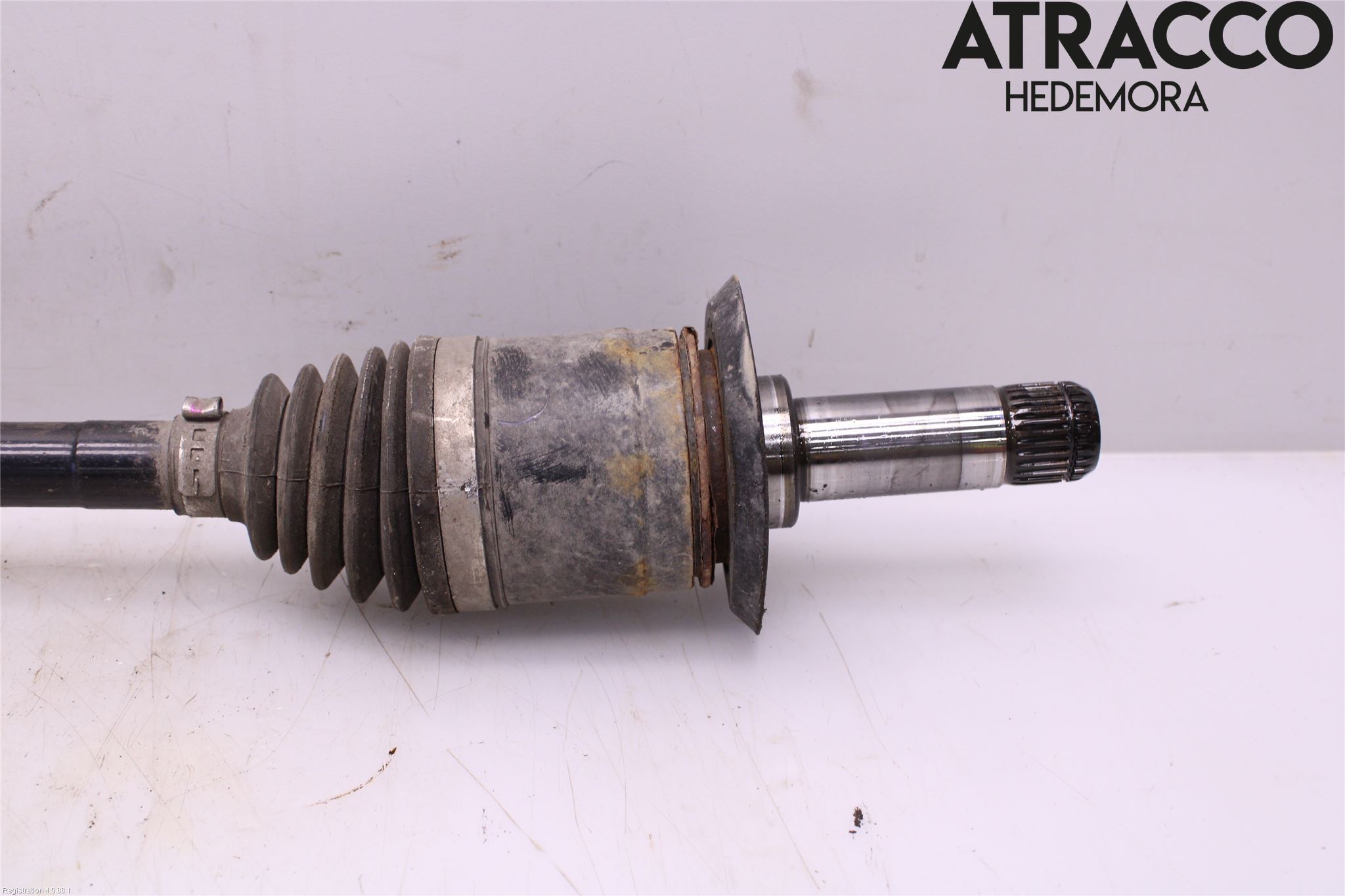 BMW X1 F48 15-22 Drivaxel Bak Vänster