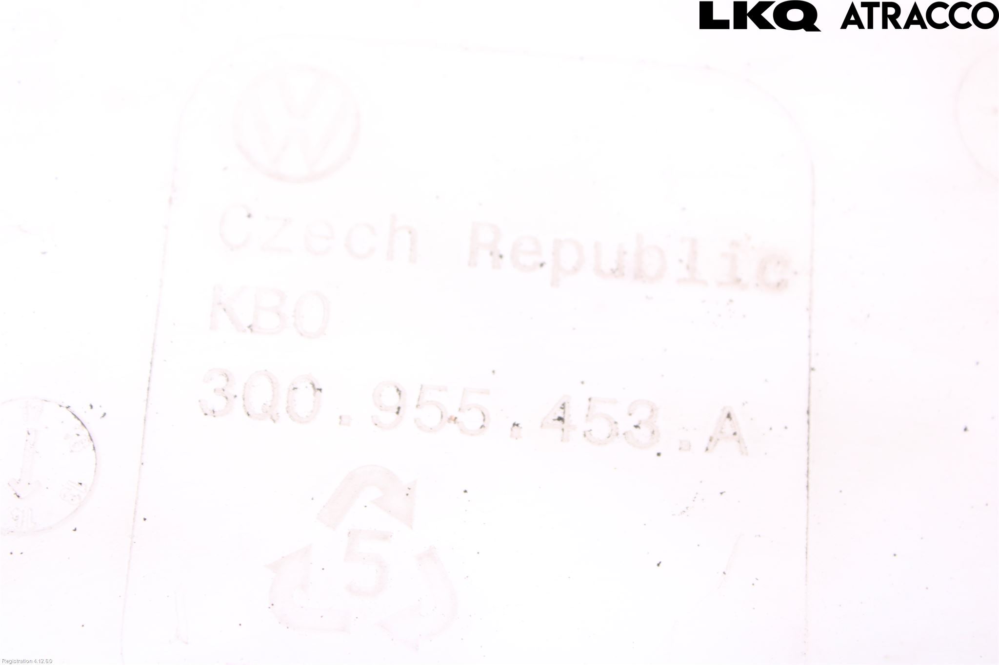 Volkswagen VW PASSAT 15-19 Spolartank Vindruta-Strål
