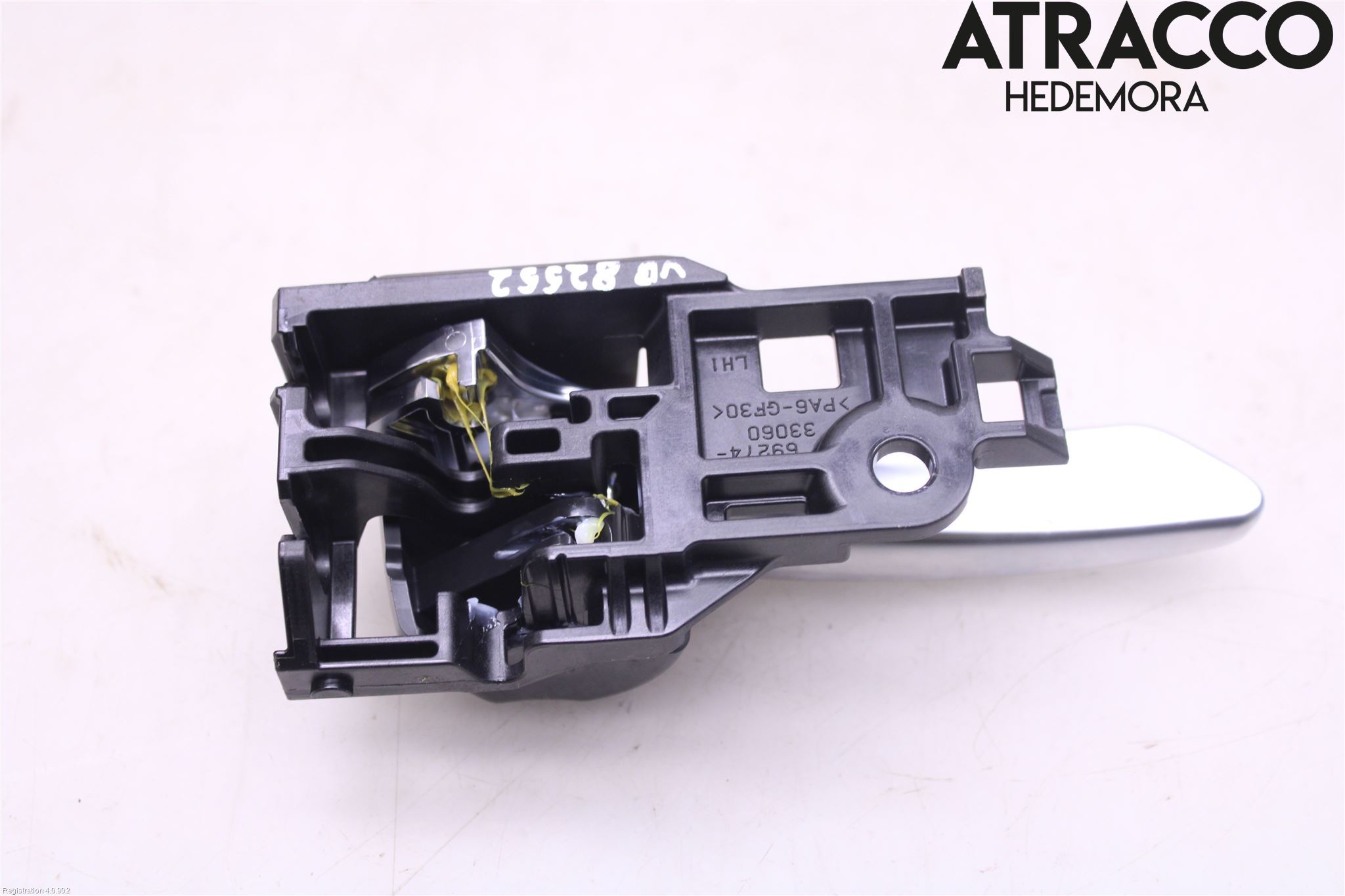 Toyota RAV4 19- Dörrhandtag Inre Vä