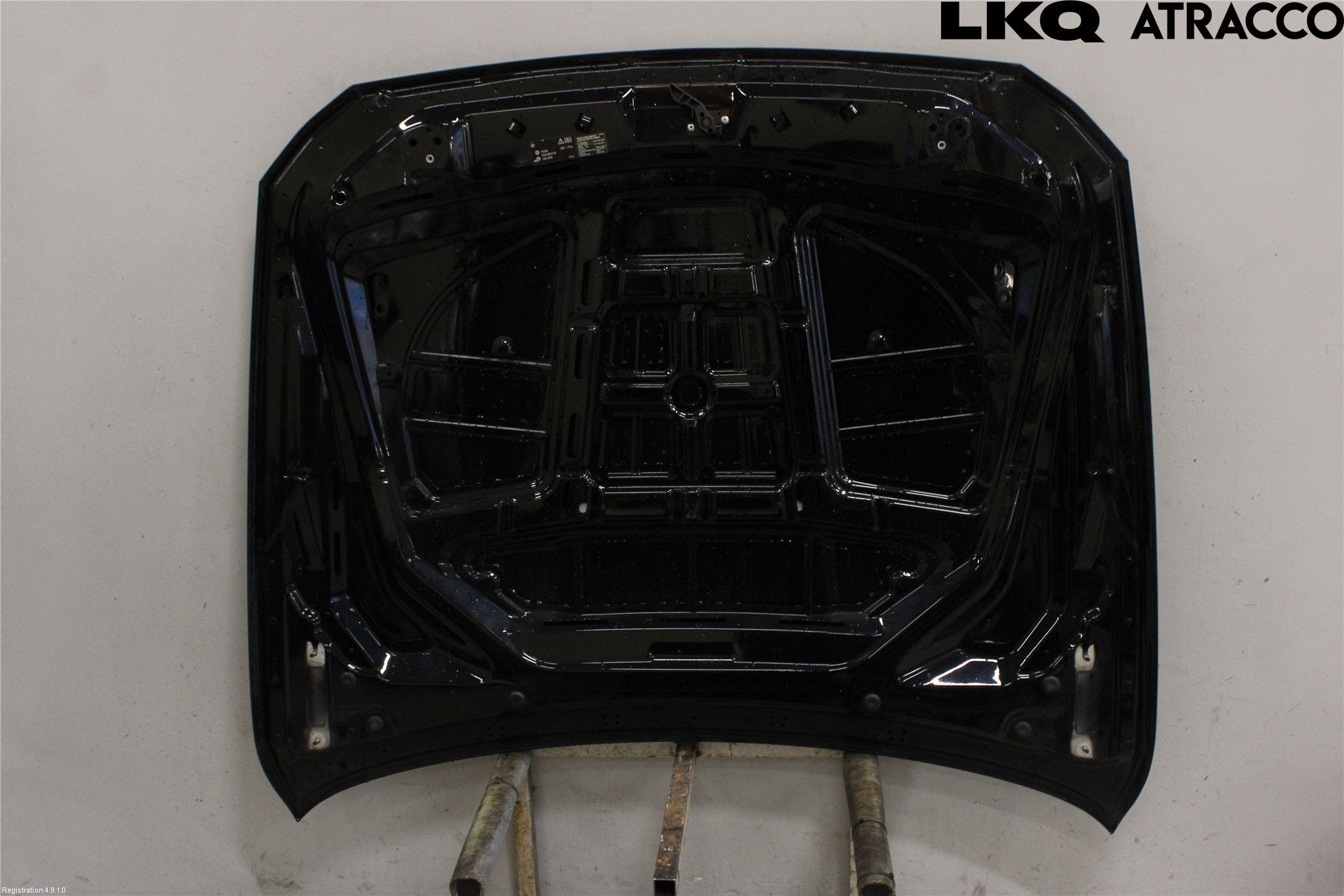 BMW 5 F10/F11/F18 09-17 Huv Fram