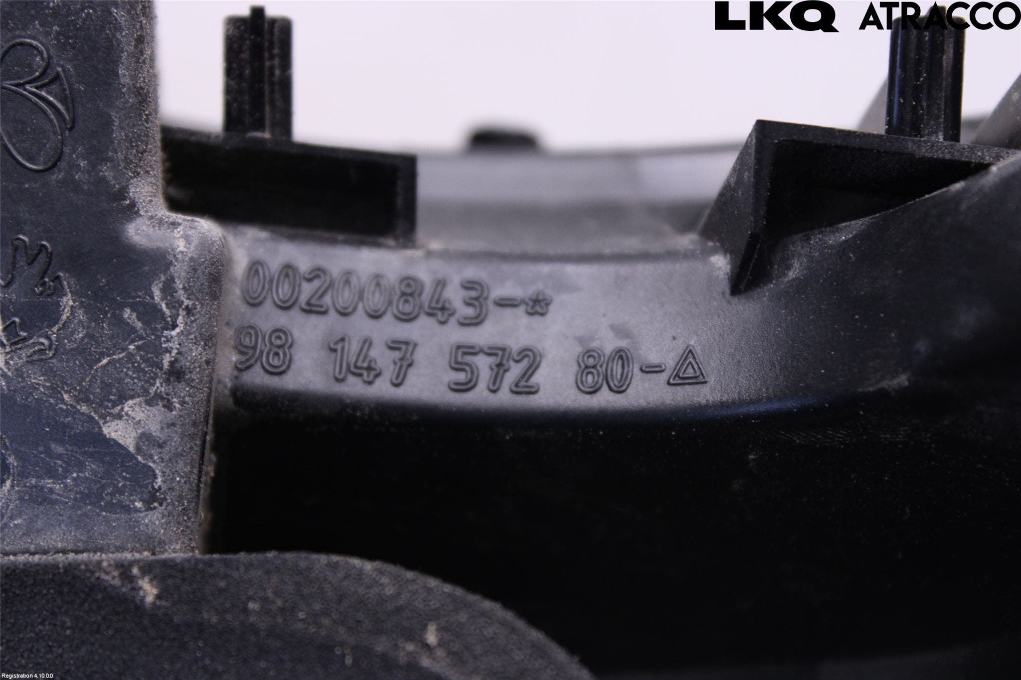 Peugeot 2008 13-20 Bakljus Lucka Hö