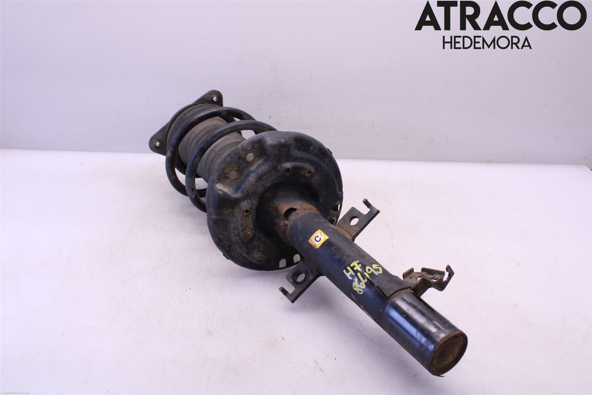 Nissan X-TRAIL 14-21 Fjäderben Fram Höger