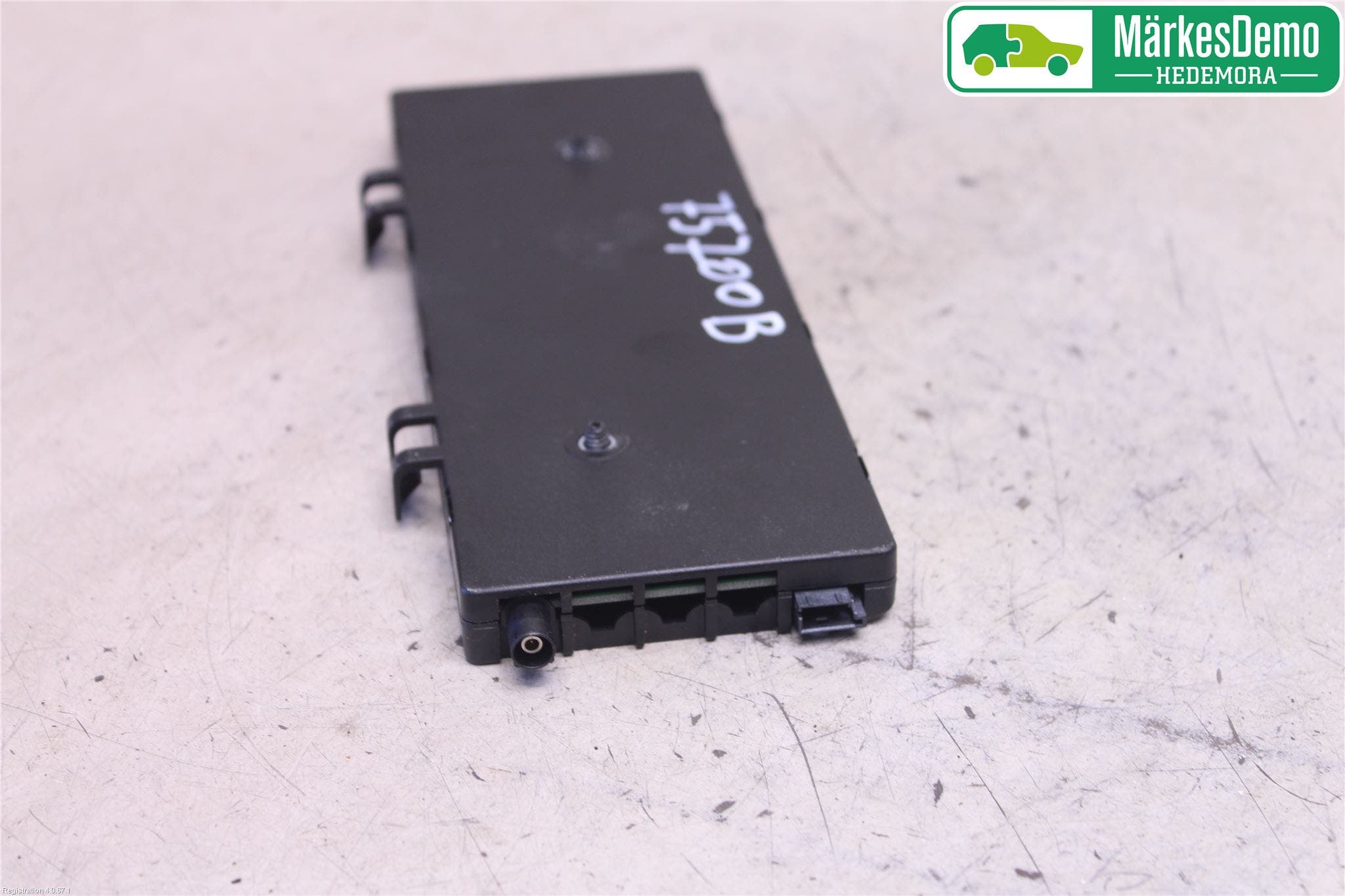 BMW X3 F25 10-17 Antennförstärkare