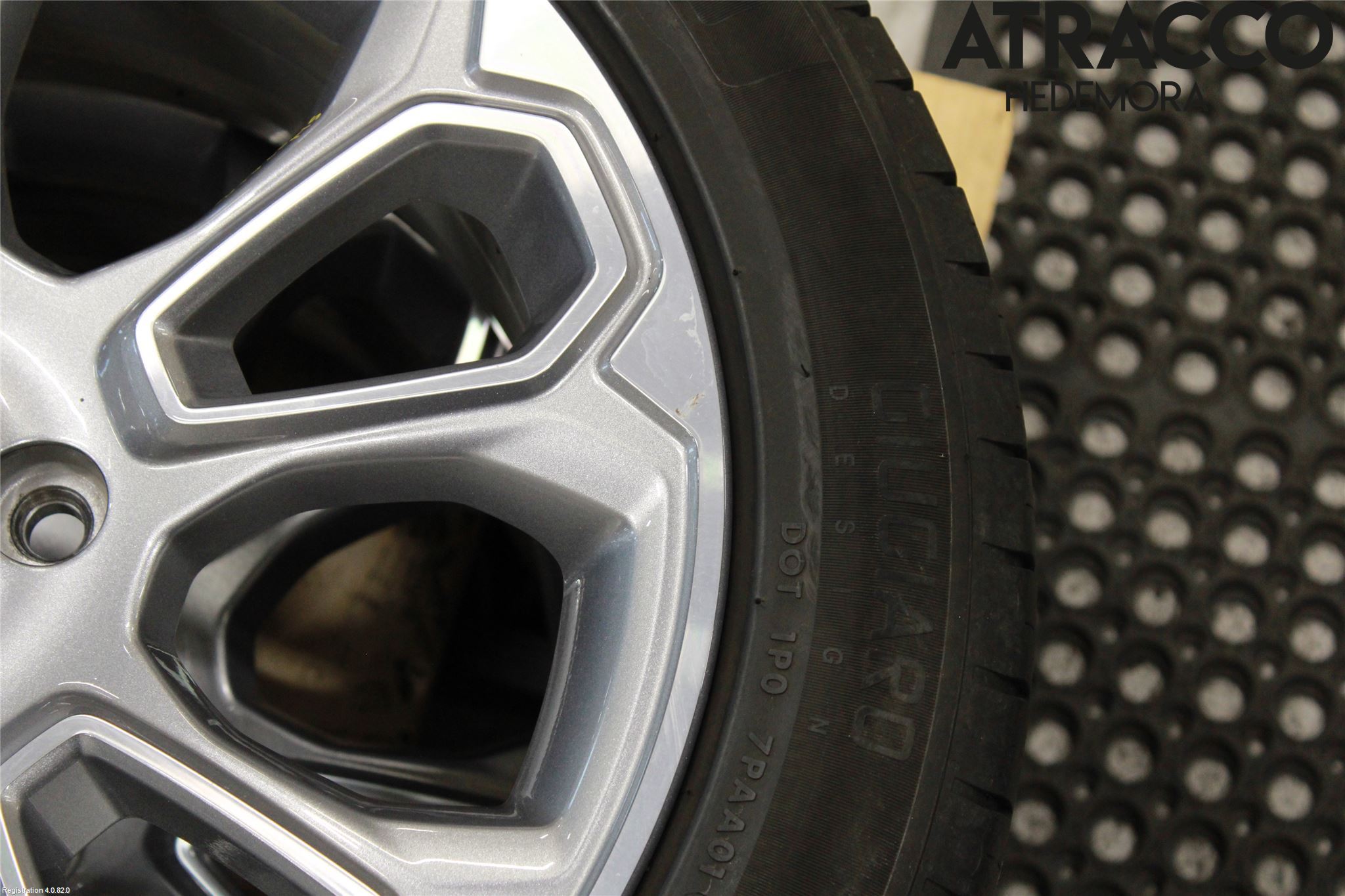 Ford ECOSPORT 17- Sommardäck Alumfälg 4St