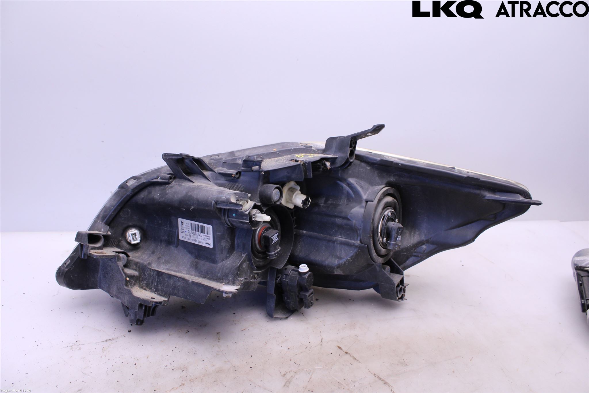 Toyota AURIS 10-12 Strålkastare Höger