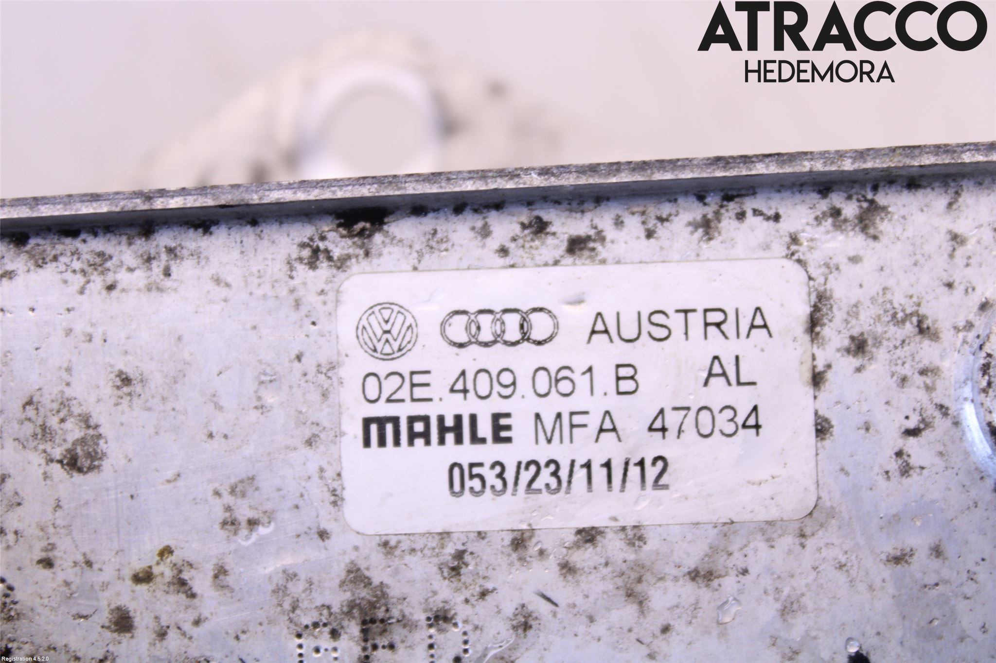 Volkswagen VW PASSAT 11-14 Oljekylare Automat