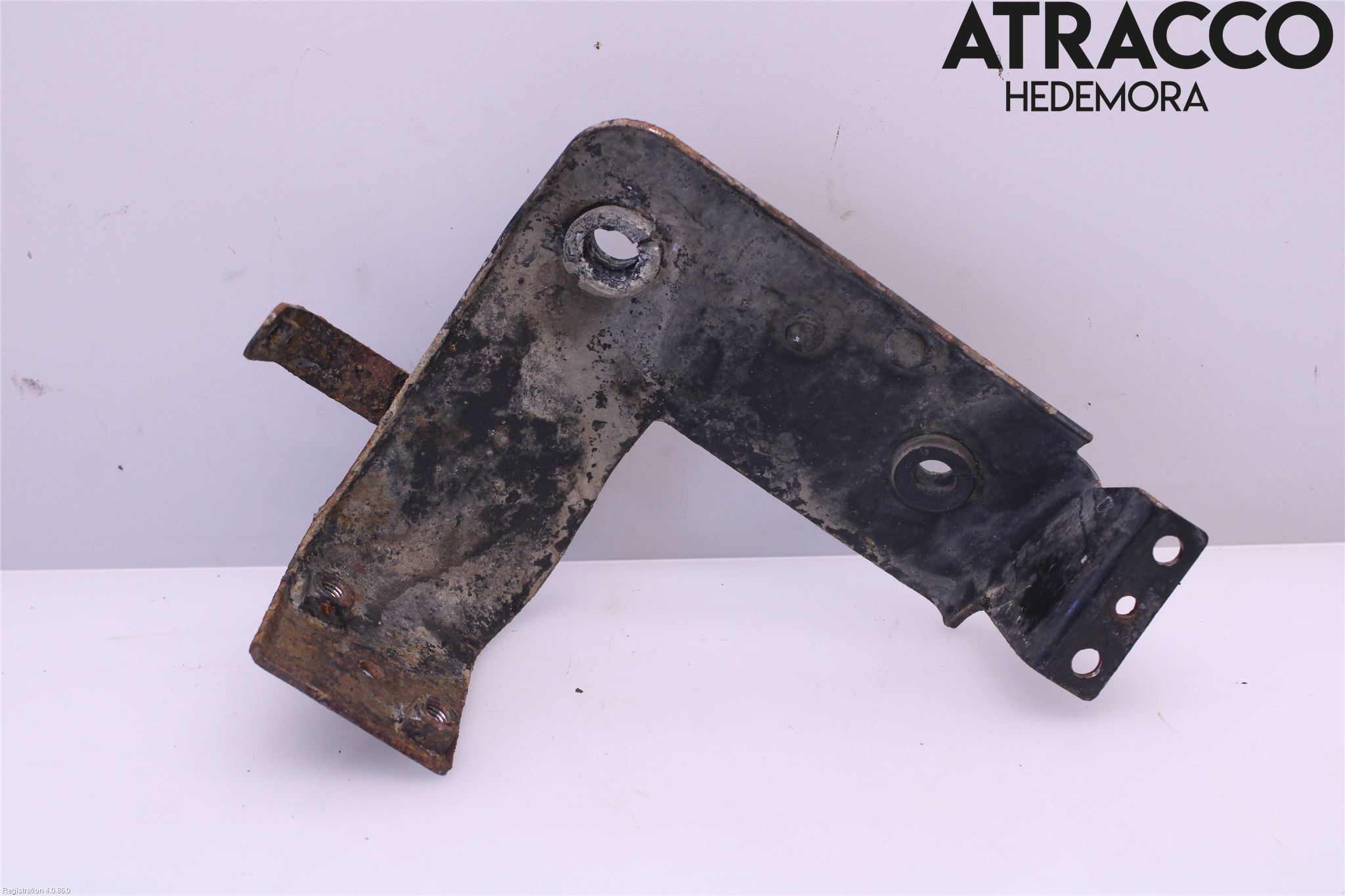 Audi A6/S6     05-11 Kylarfäste-Ram-Balk