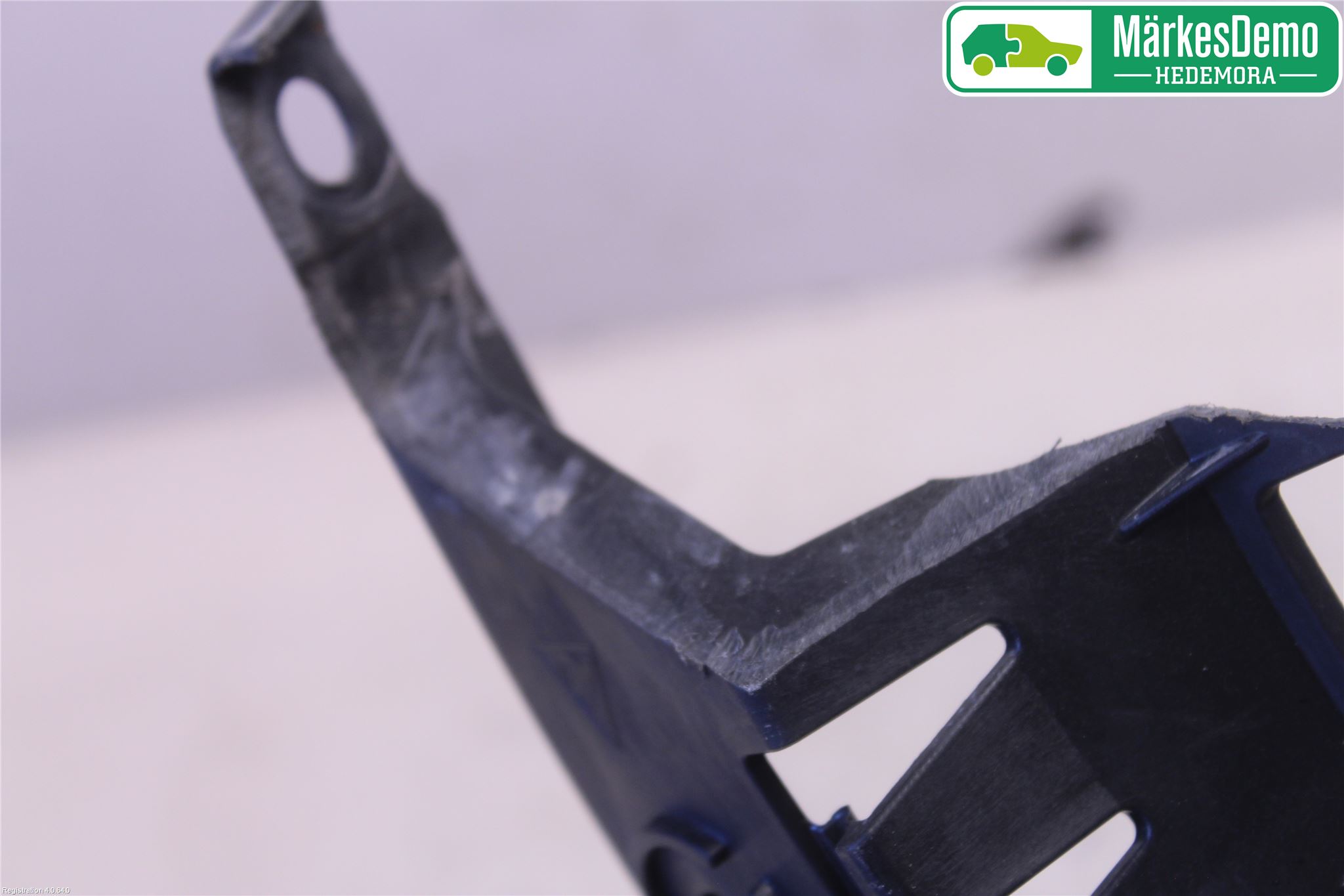 Porsche PANAMERA 09- Stötfångarfäste Bak Vä