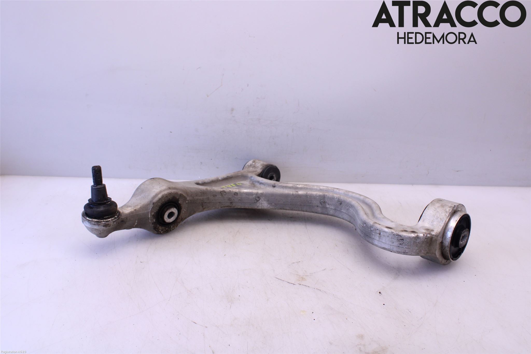 Porsche PANAMERA 09- Bärarm Fram Undre Vä