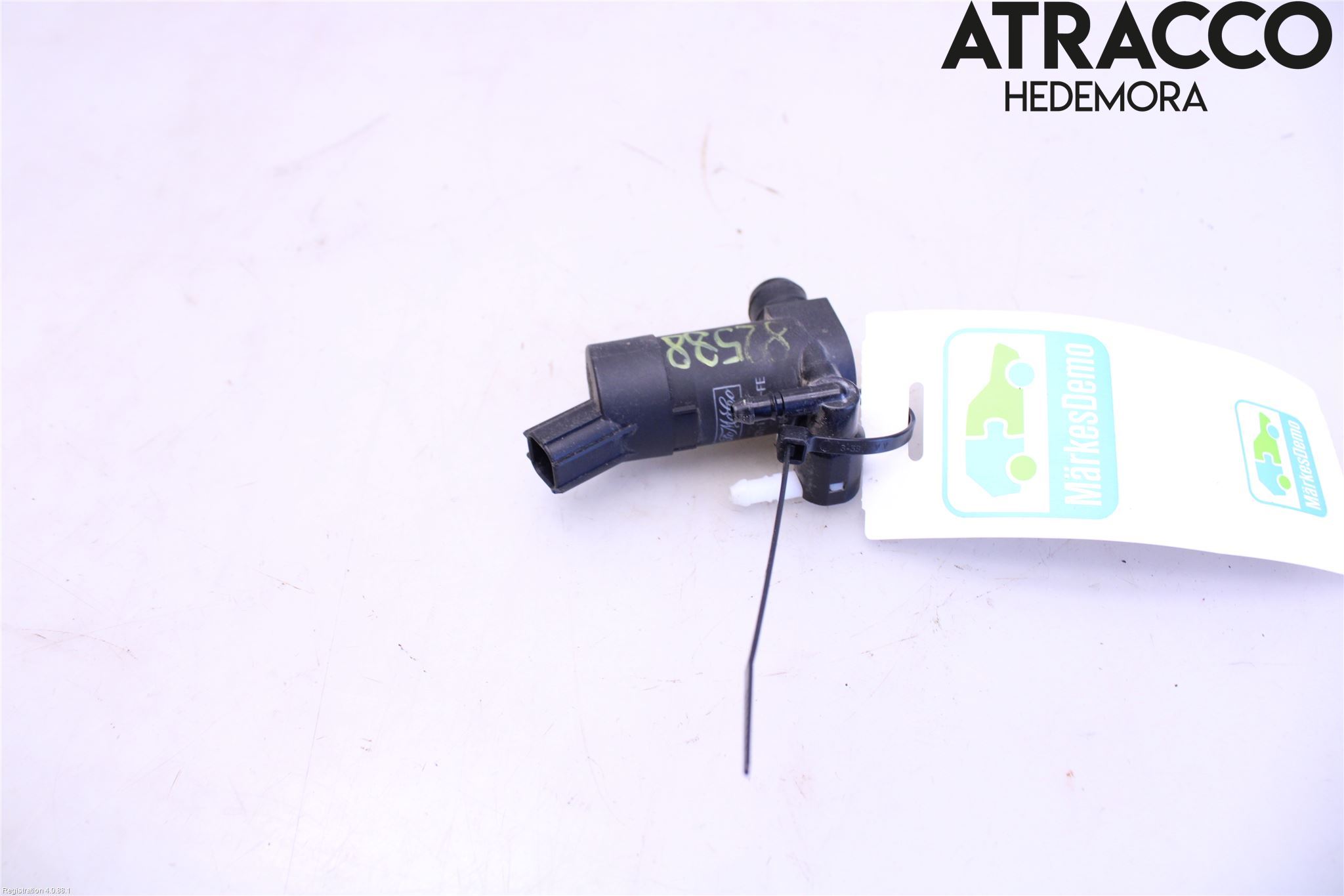 Ford KUGA 08-12 Spolarpump Vindruta