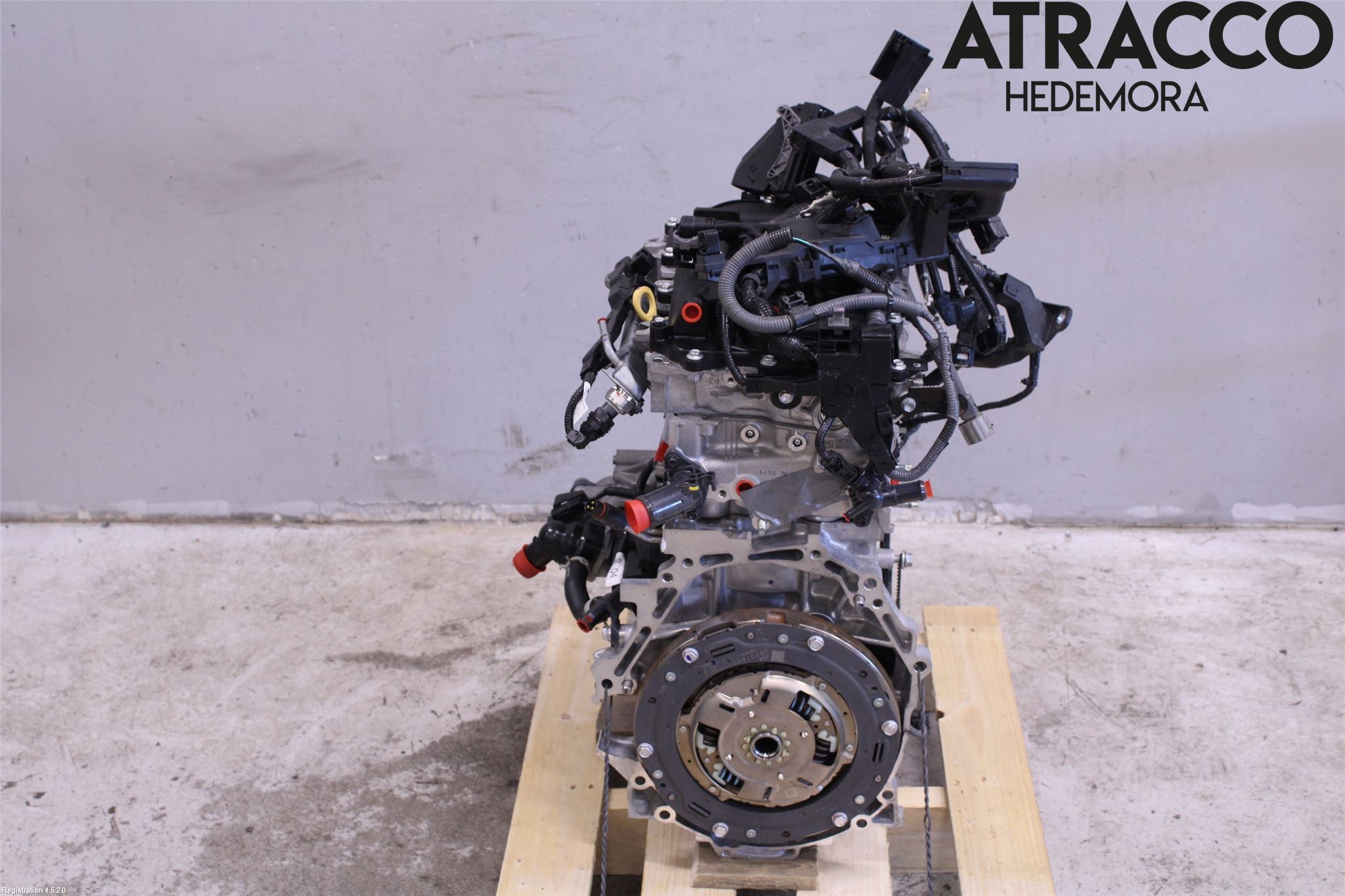 Toyota YARIS CROSS XP21 21- Motor Bensin