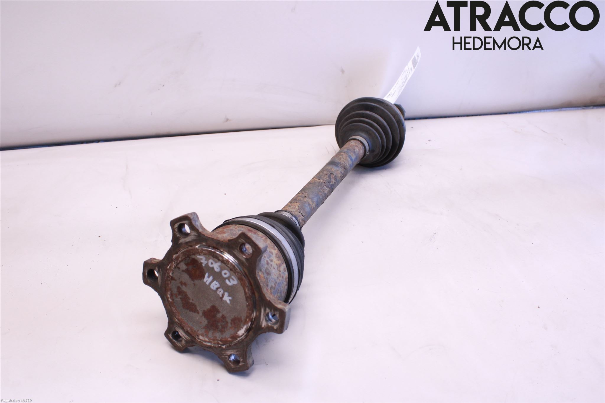 Nissan PATHFINDER R51 05-12 Drivaxel Bak Höger