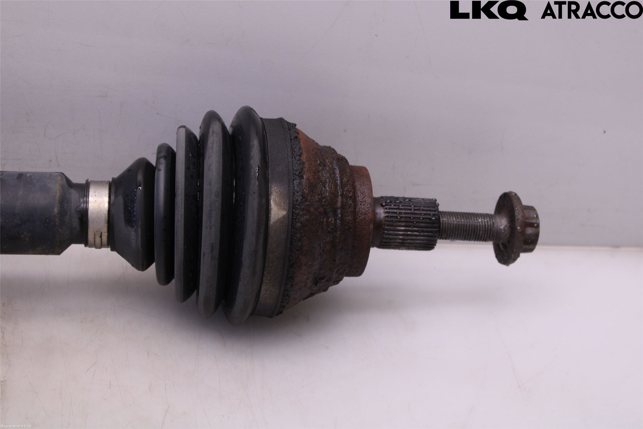 Volkswagen VW GOLF VI 09-13 Drivaxel Fram Höger