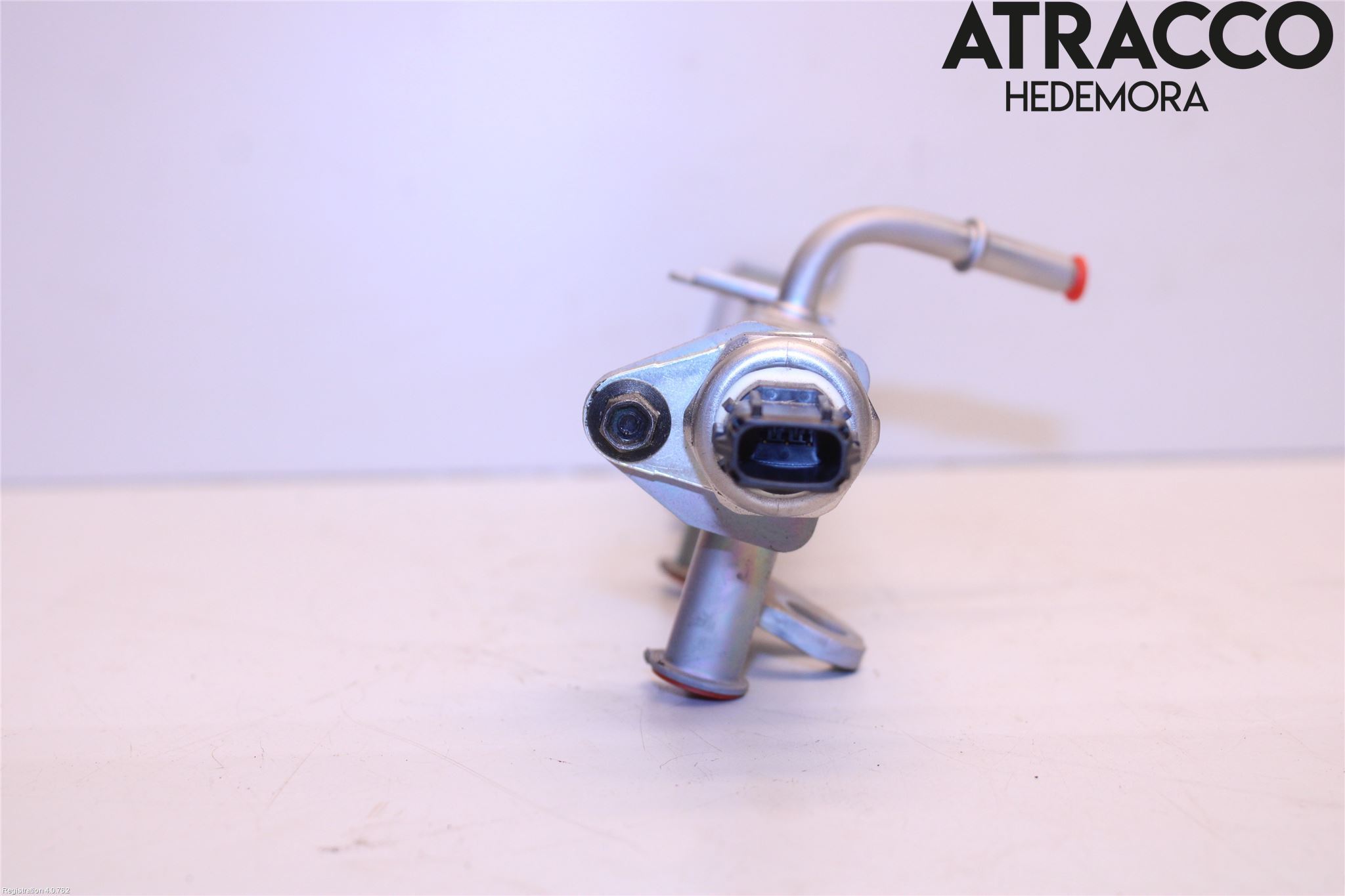 Lexus UX/300e 19- Injspridarrör