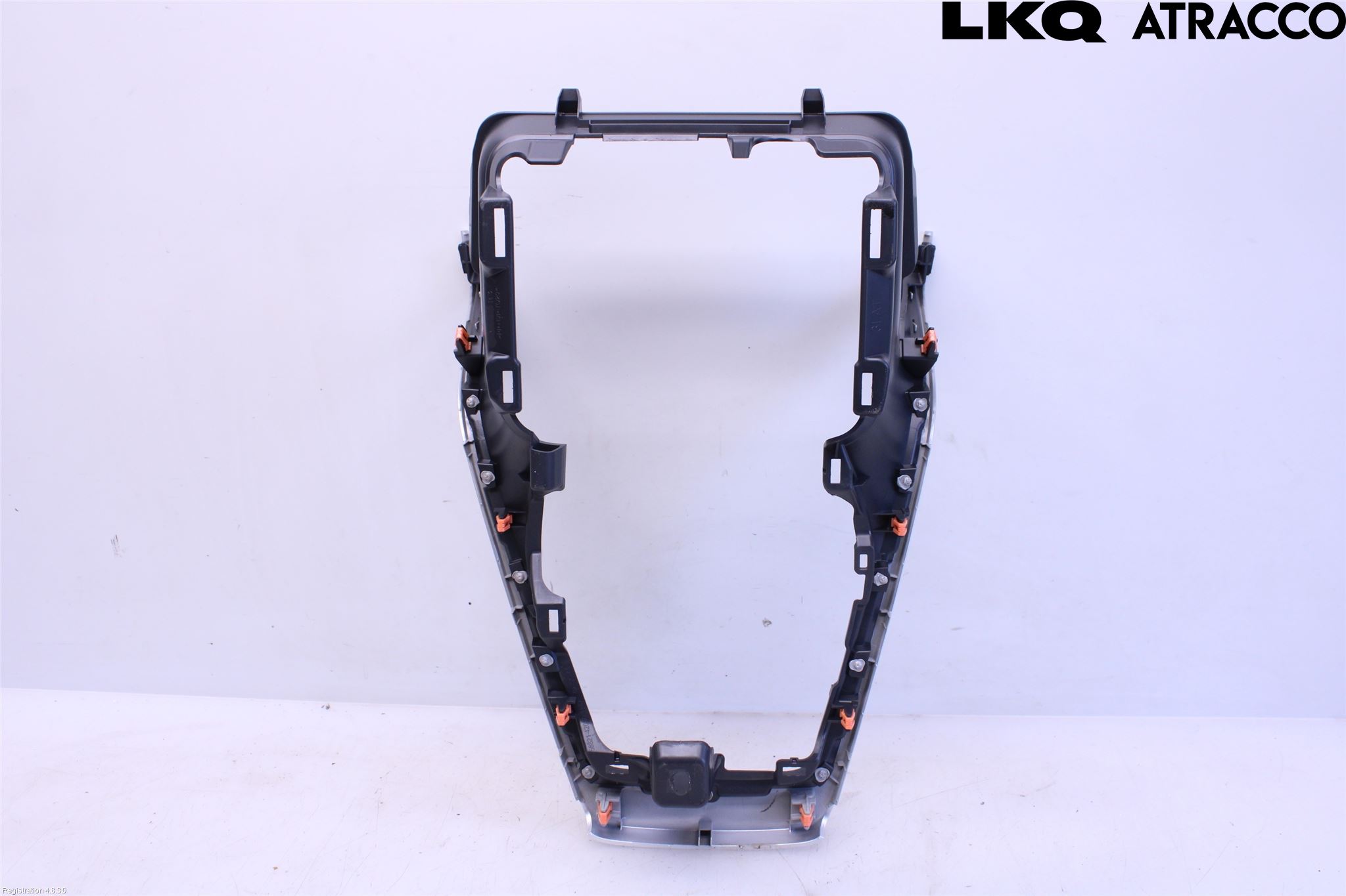 Toyota RAV4 19- Instrumentkonsoll Mitt