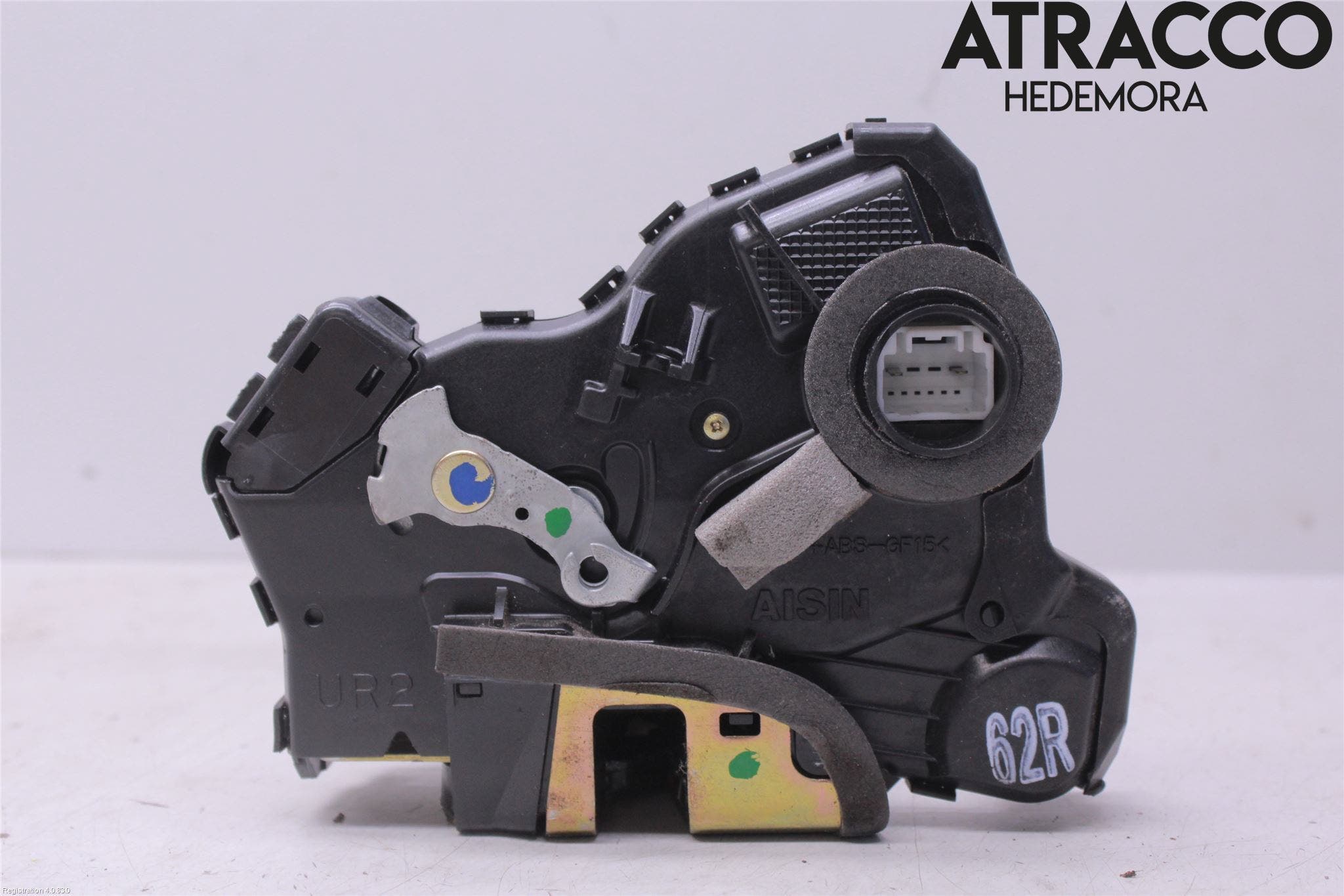 Toyota AVENSIS 03-06 Låskista-Dörrlås