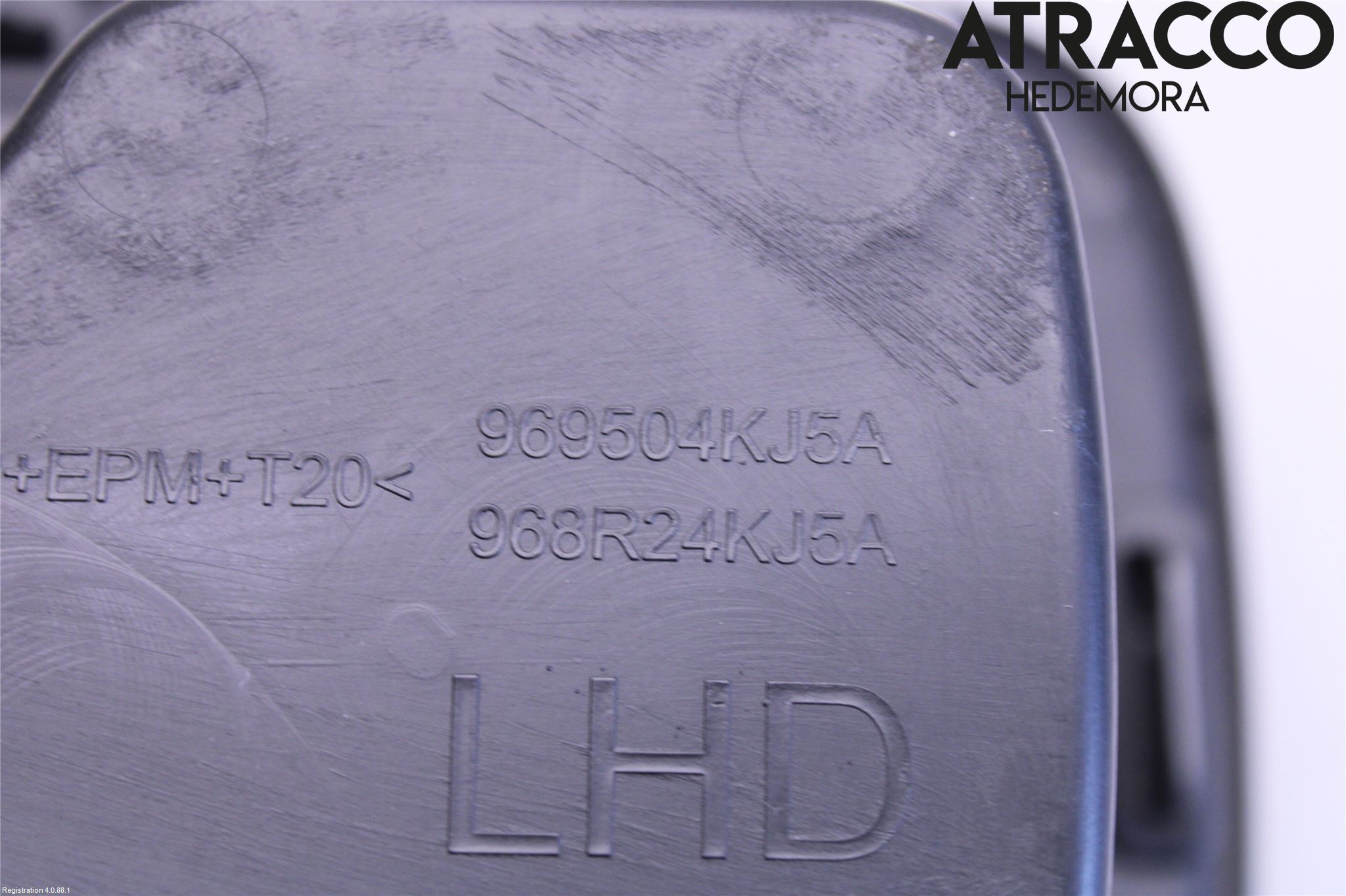 Renault ALASKAN 18-20 Mugghållare