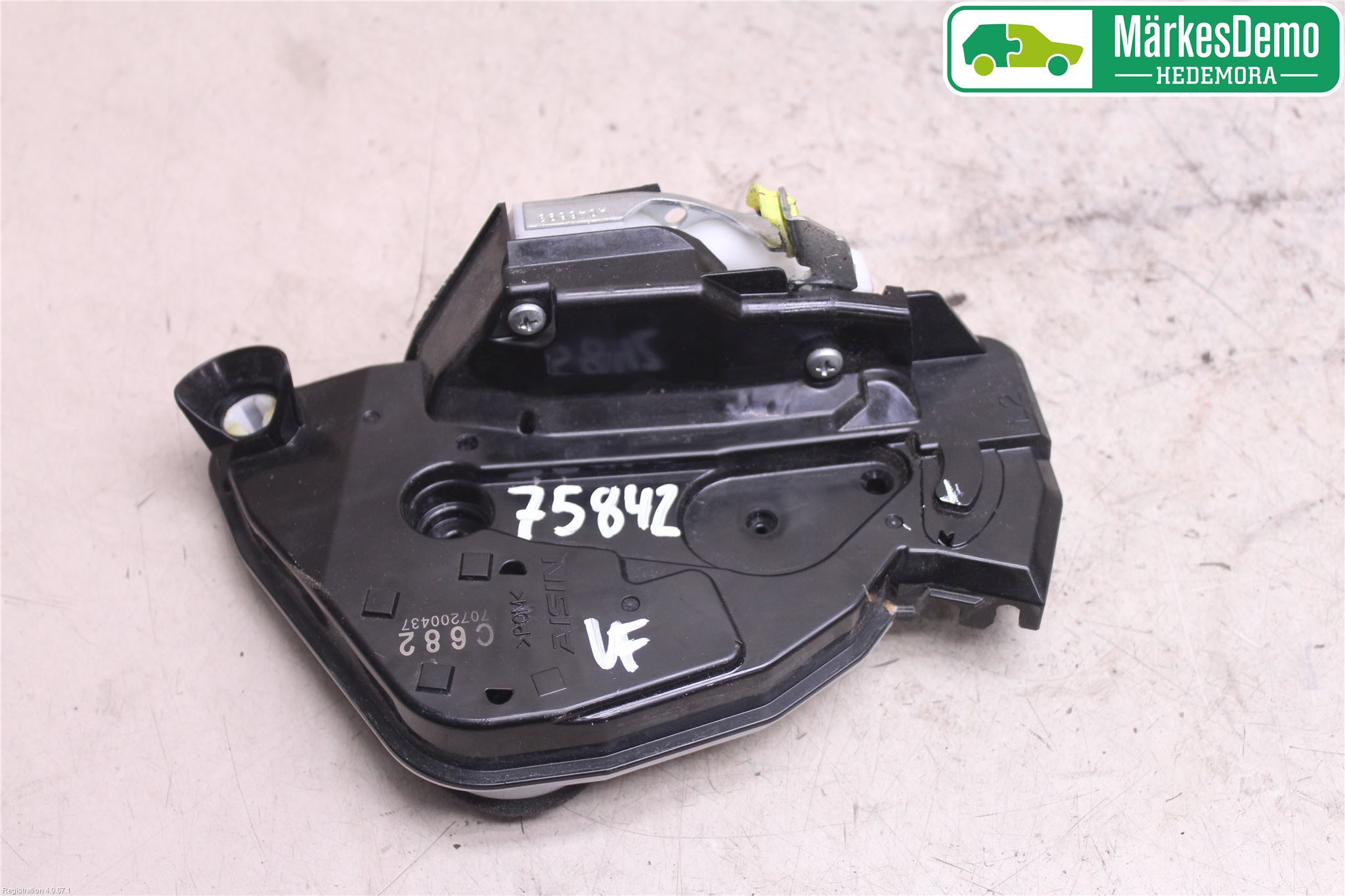 Suzuki SWIFT 17-24 Låskista-Dörrlås