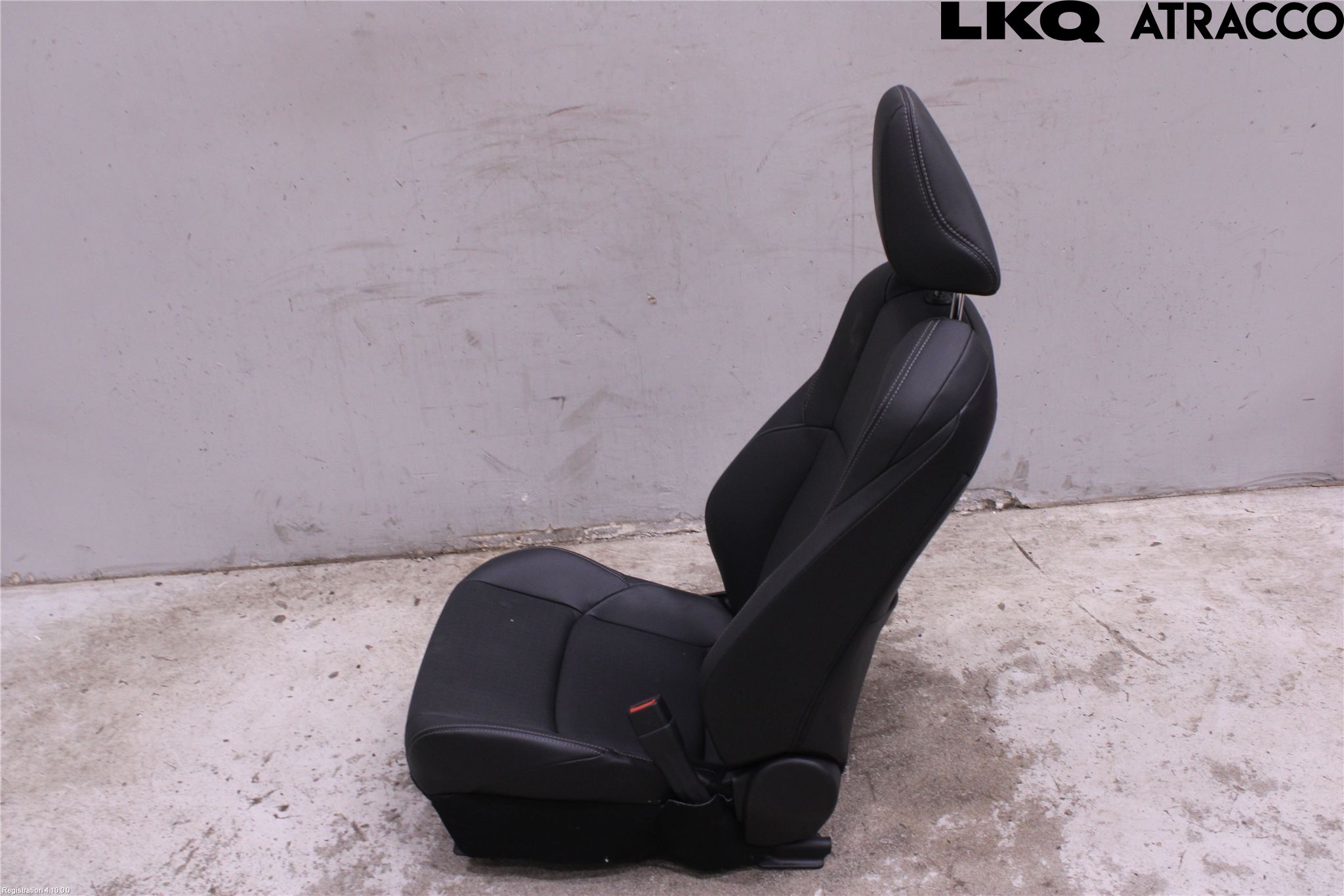Toyota bZ4X EA10 22- Inredning Stol Fram Hö