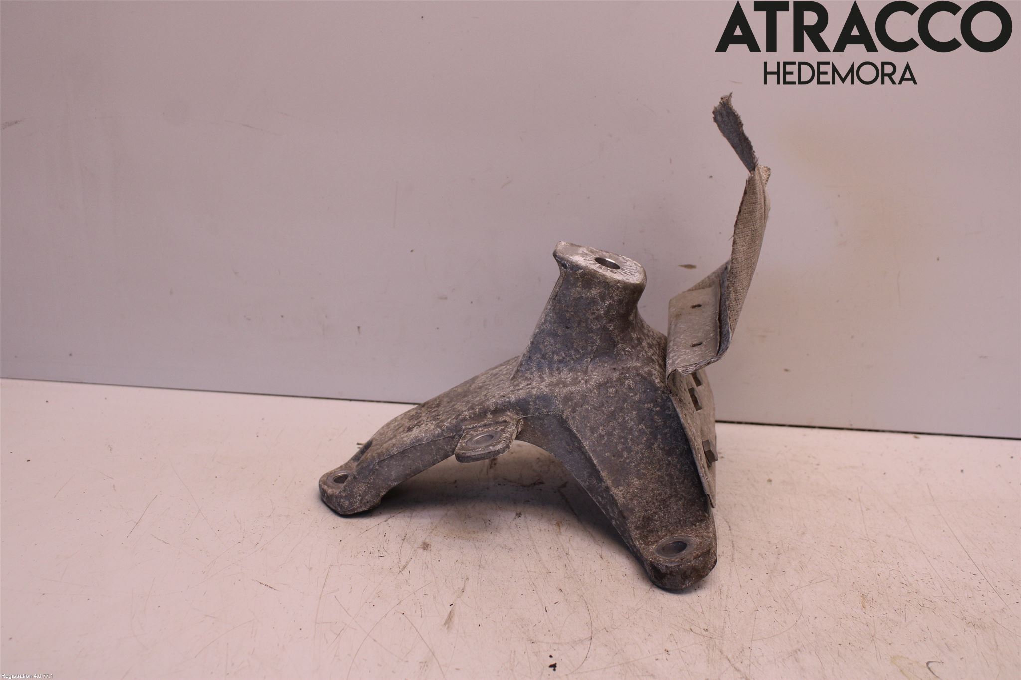 Audi A4/S4 08-11 Motorfäste