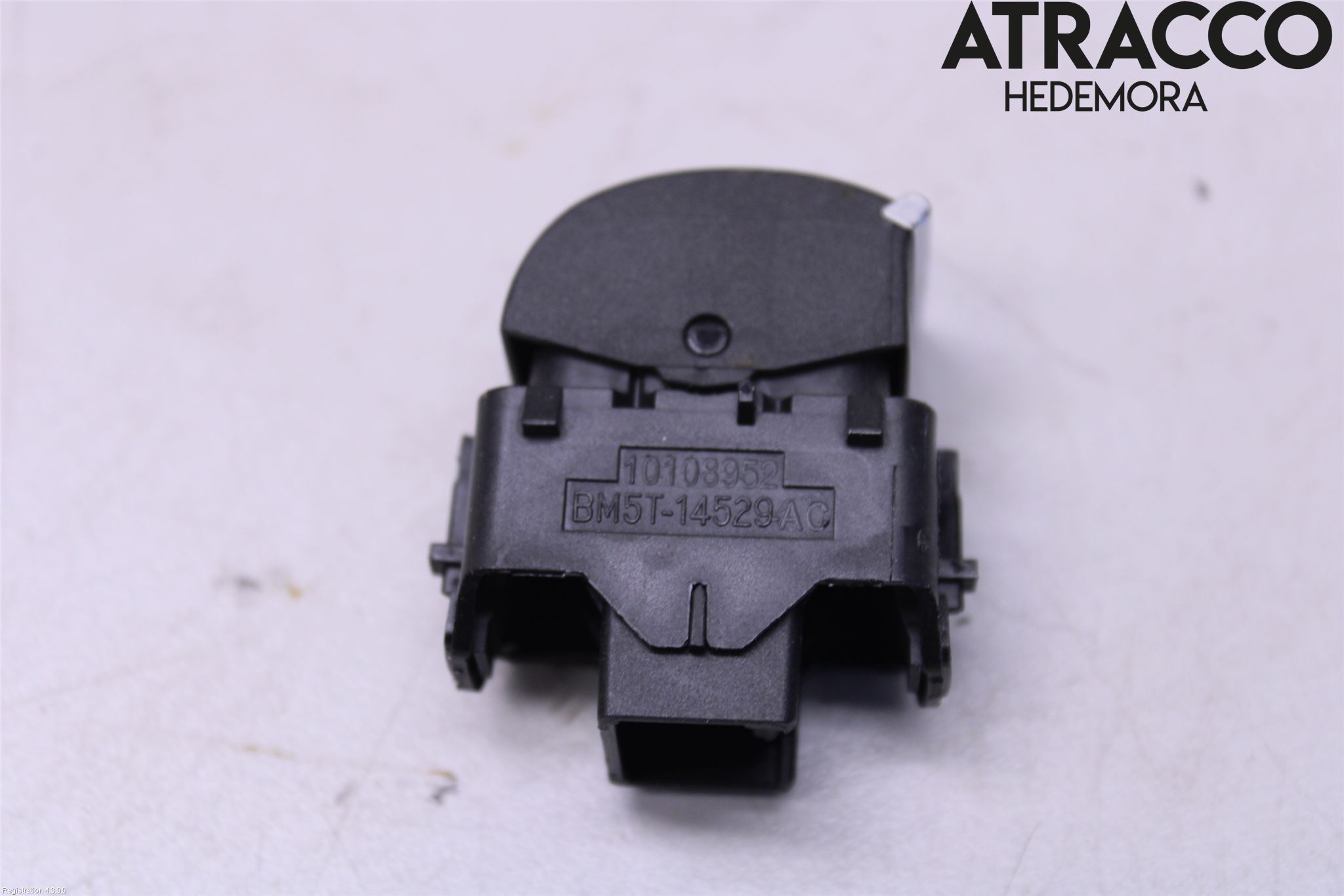 Ford KUGA 13-16 Strömställare Elhiss