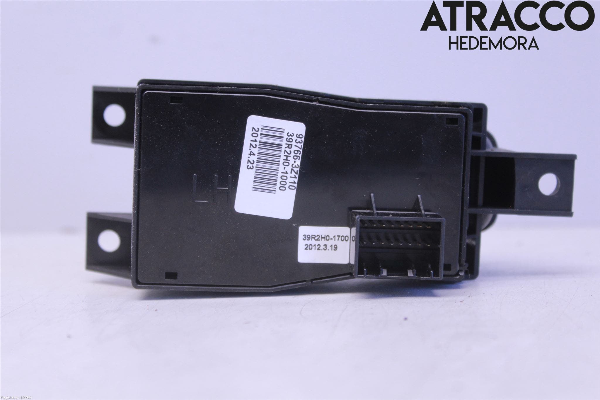 Hyundai i40 08-15 Strömställare Parkeringsbroms