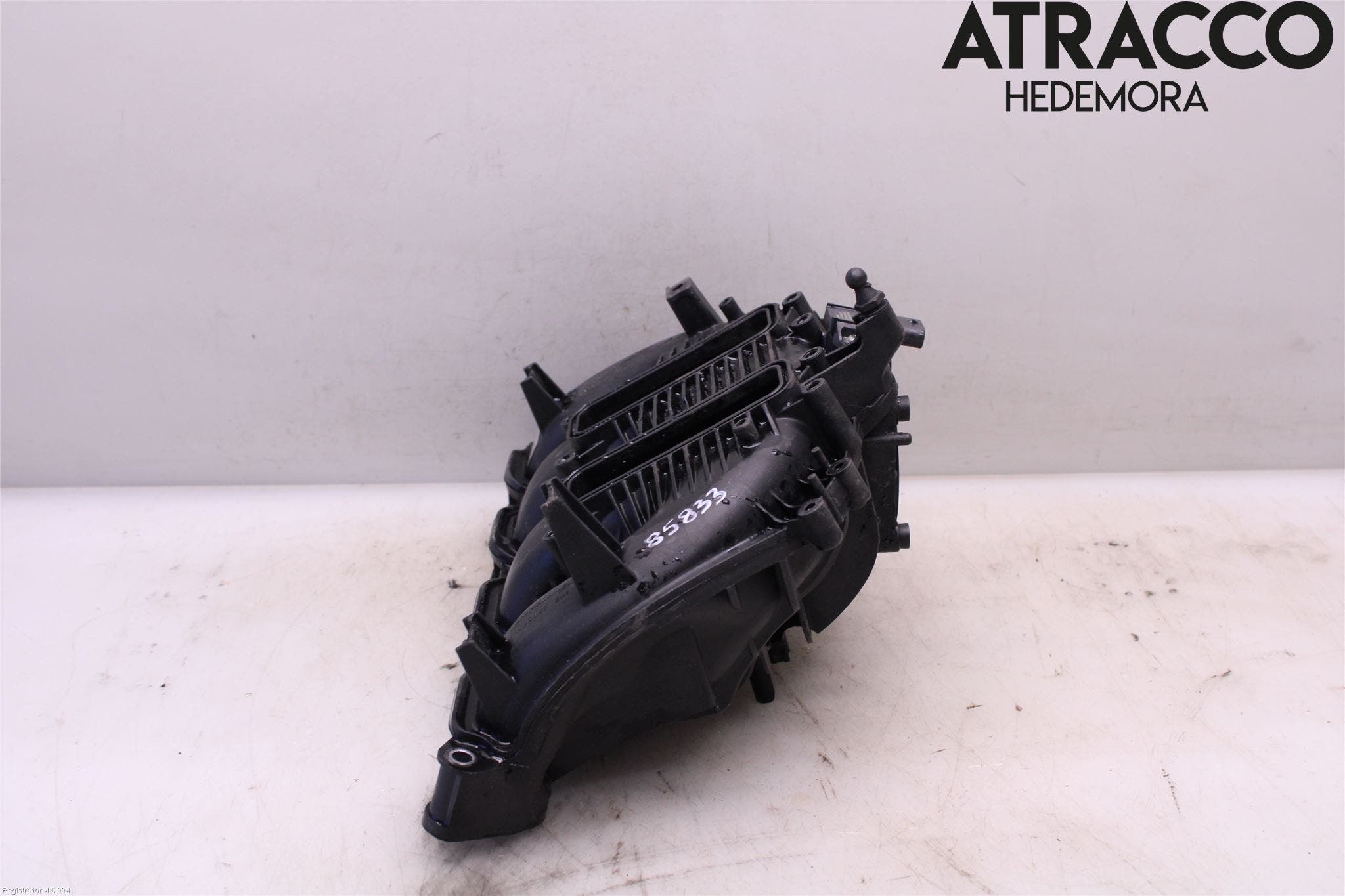 BMW 3 F30/F31/F80 12-19 Grenrör Insug