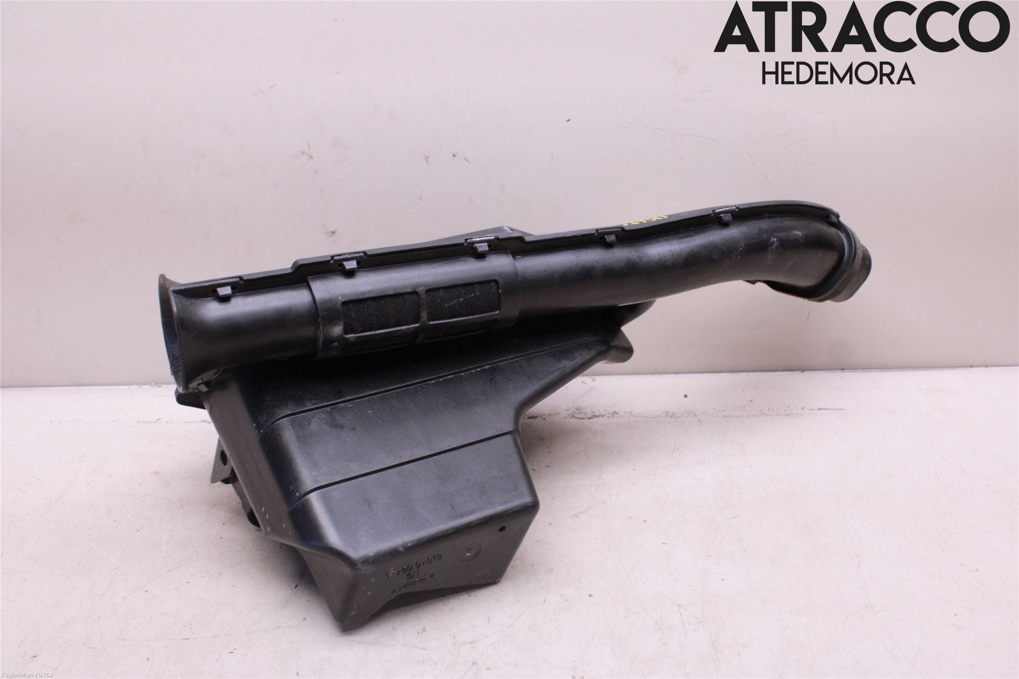 Toyota AURIS 13-19 Luftrenare