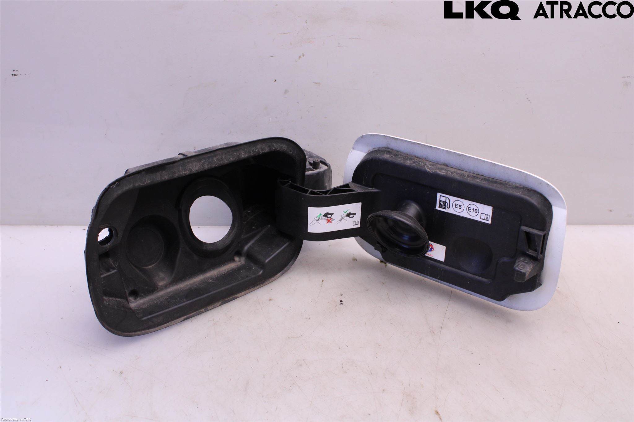 Citroen DS 7 CROSSBACK 19-23 Tanklucka