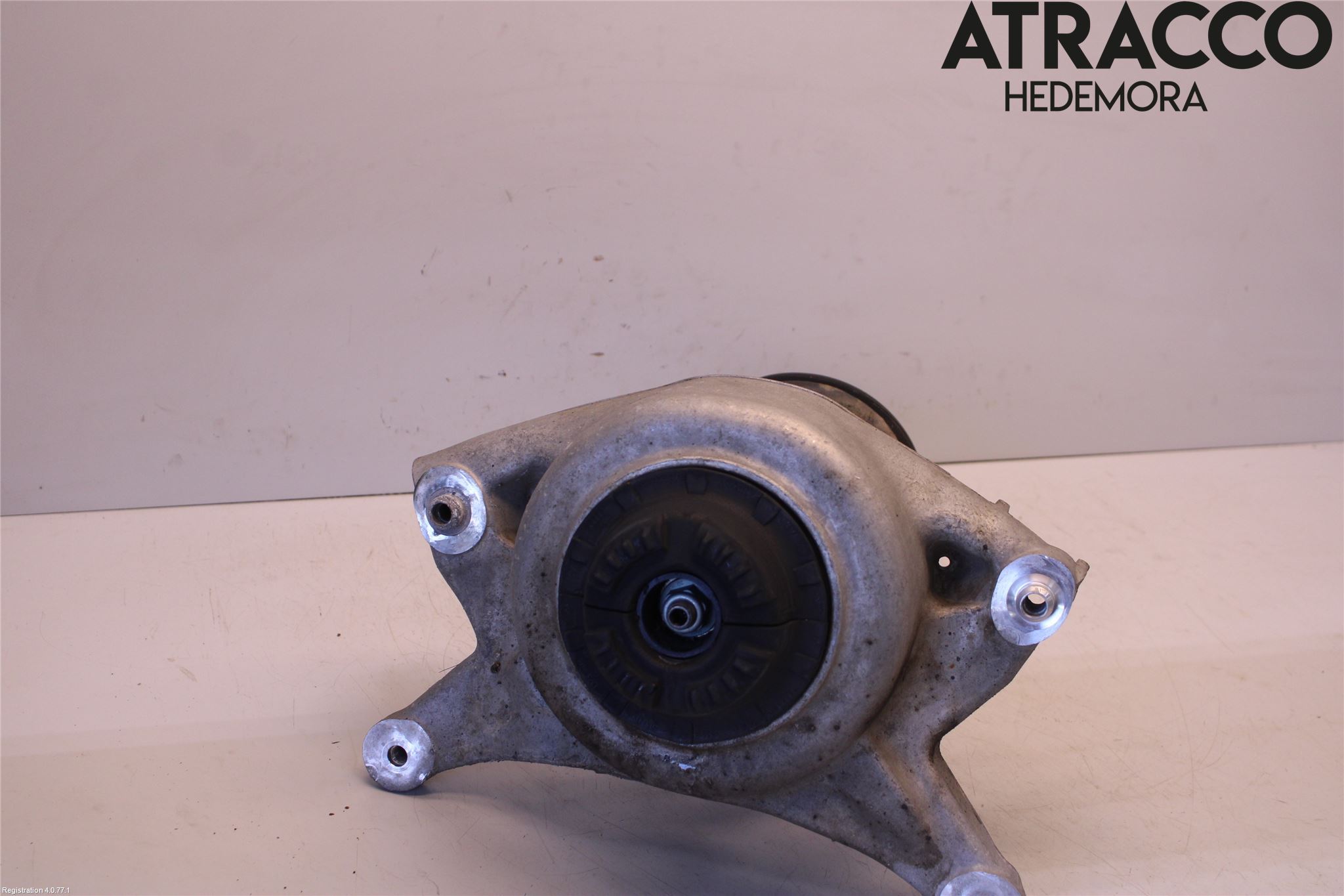 Audi Q5 09-16 Fjäderben Fram Vänster