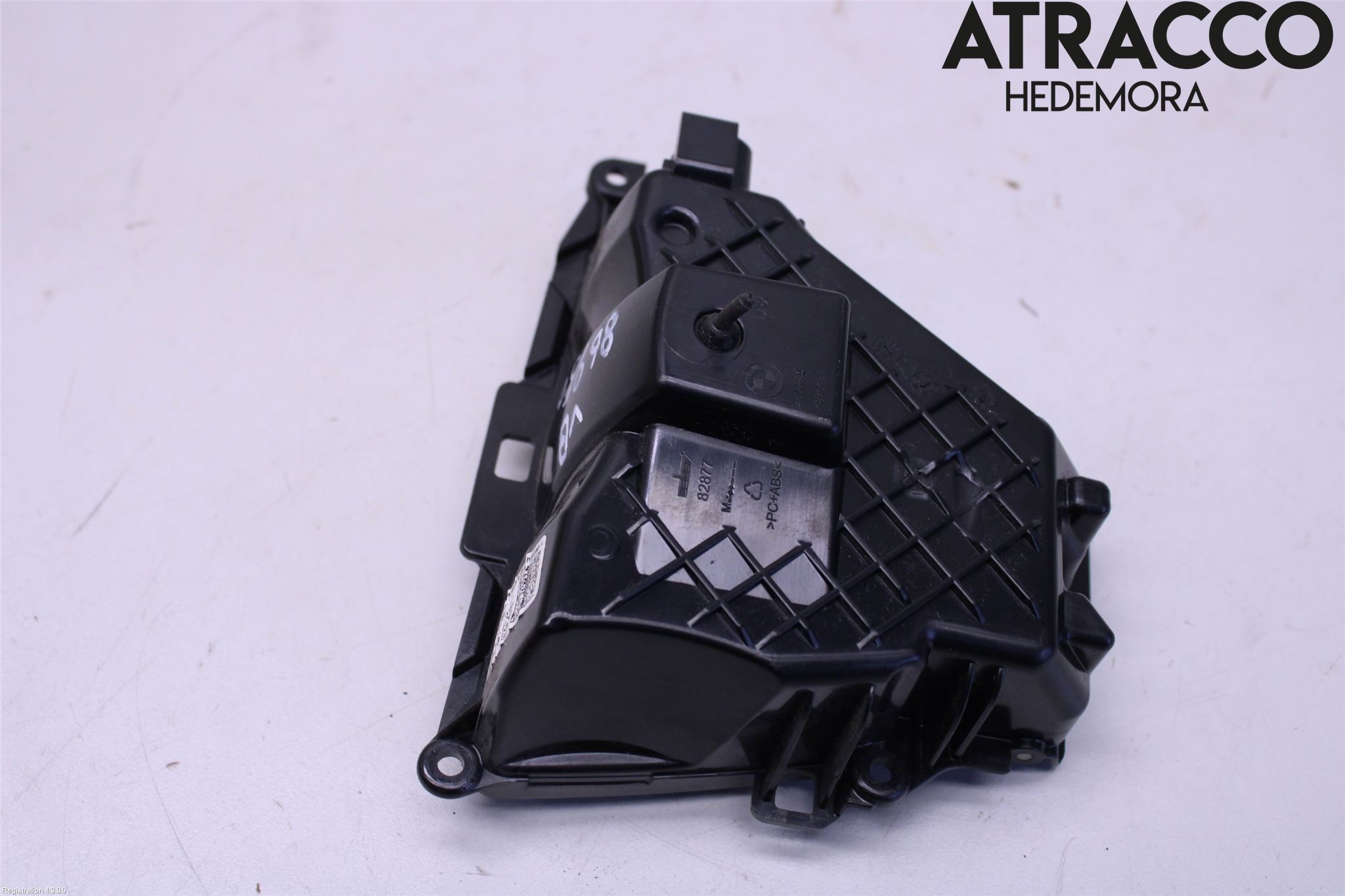 BMW 7 G11/G12 15-22 Inredning Skidfack Baksäte