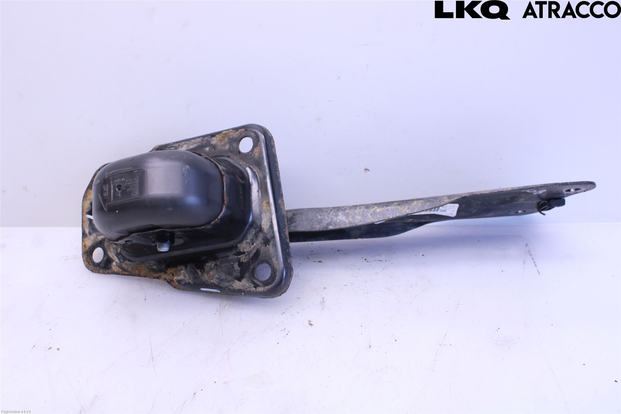 Volkswagen VW TIGUAN 16-24 Bärarm Bak Höger