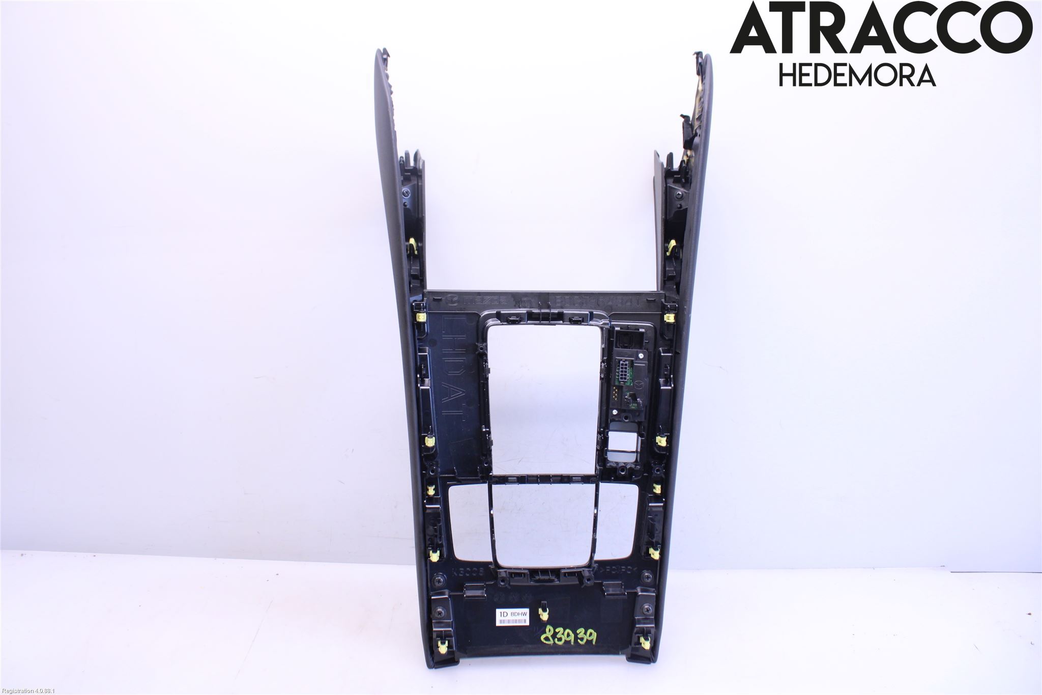 Mazda 3 IV 19- Inredning Sarg Växelspak