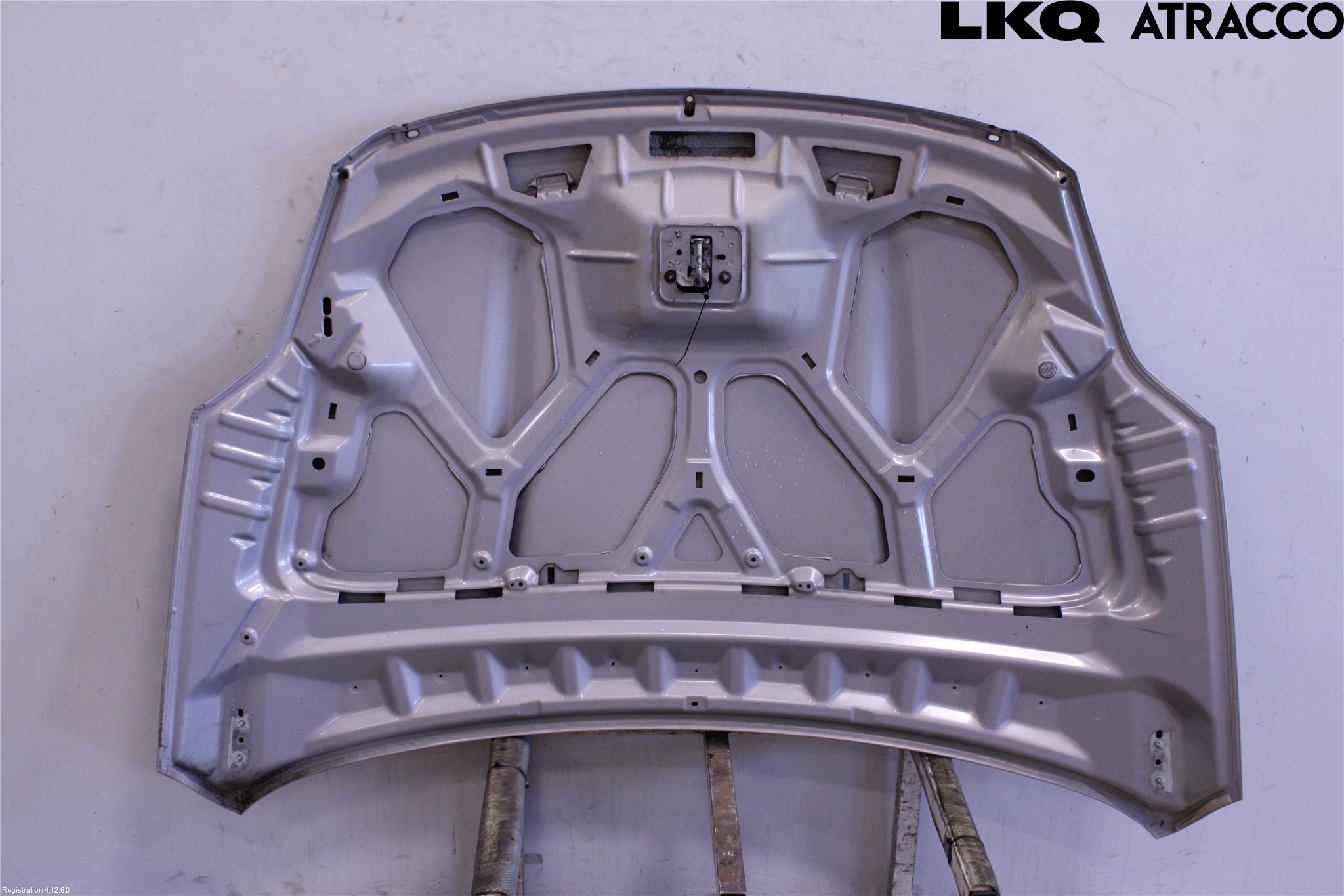 Ford KUGA 08-12 Huv Fram