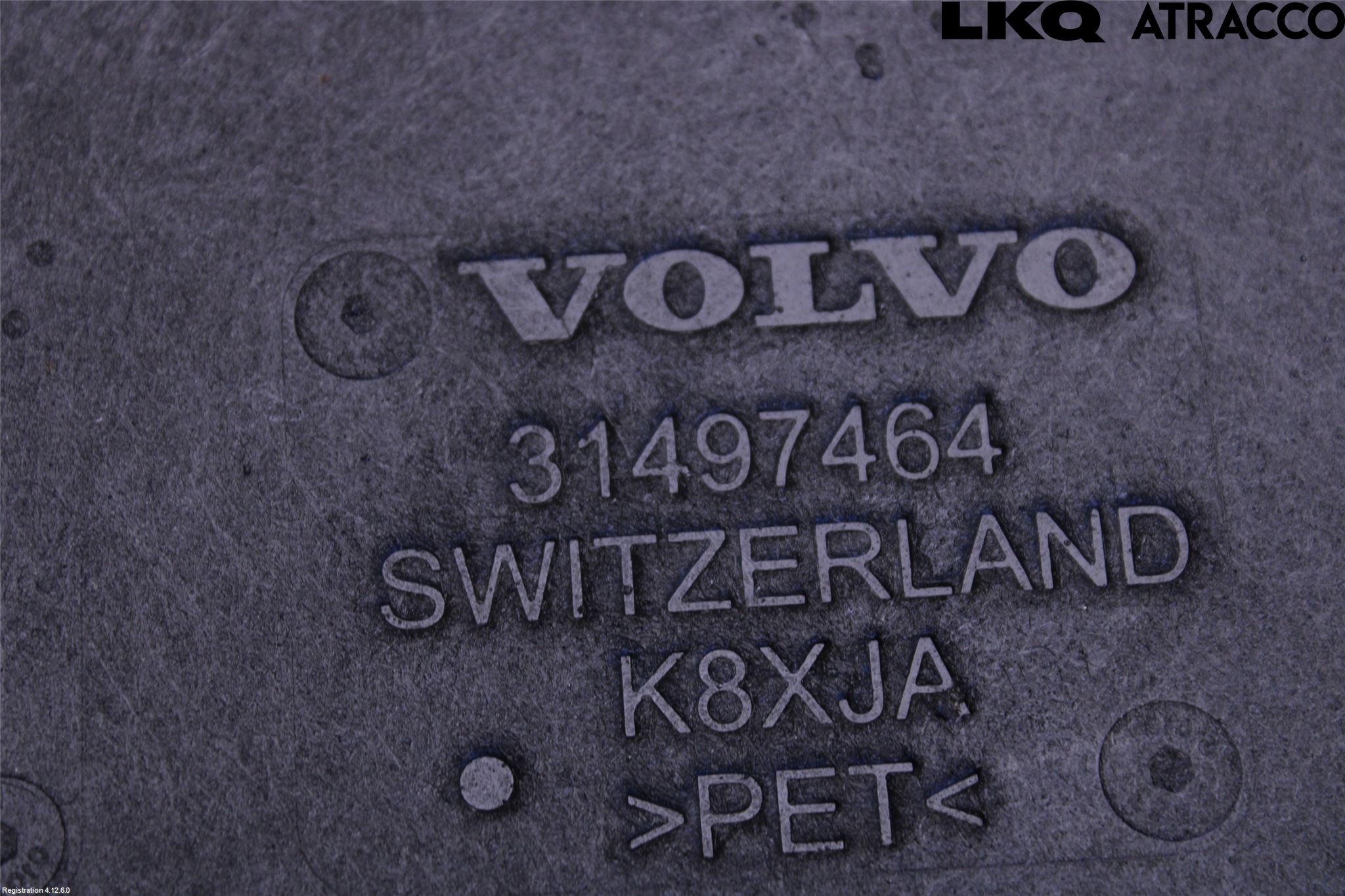 Volvo V90 CROSS COUNTRY 17->> Hasplåt Plåt-Plast