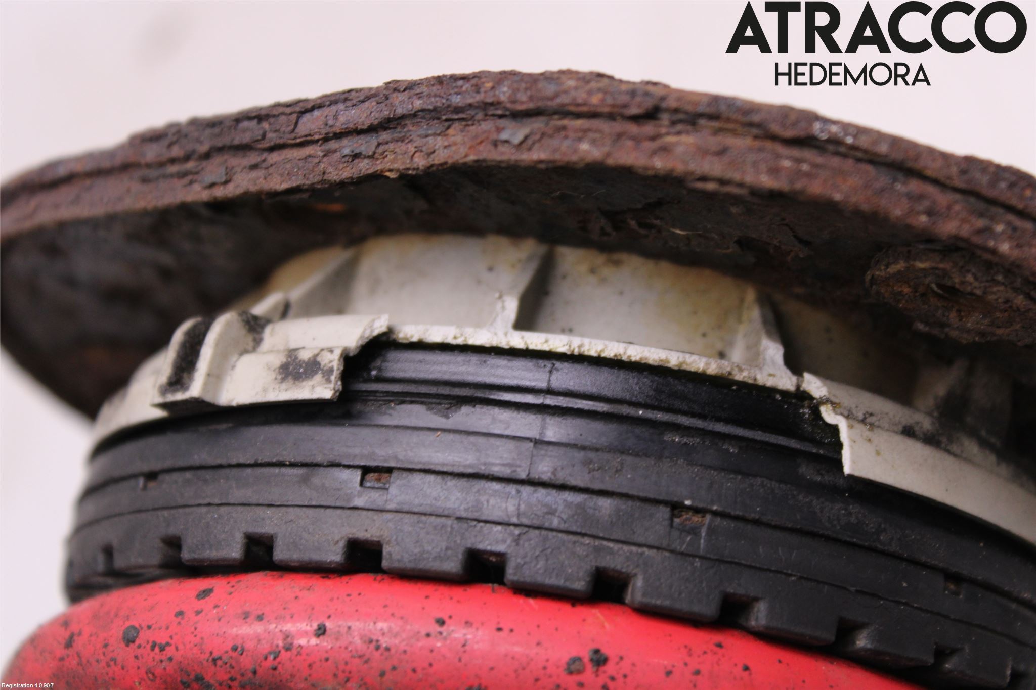 Volvo V70 08-13 Fjäderben Fram Höger