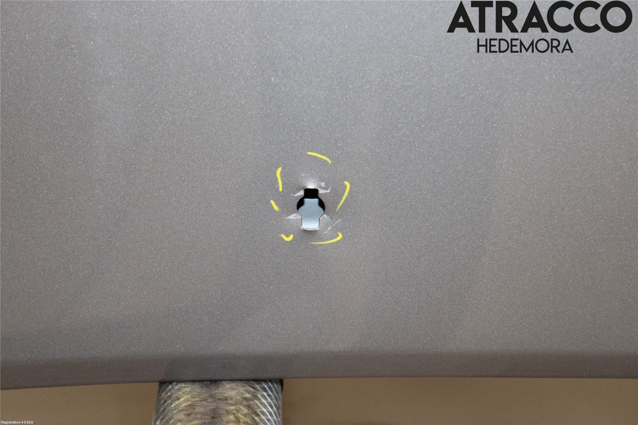 Toyota AVENSIS 07-08 Huv Fram