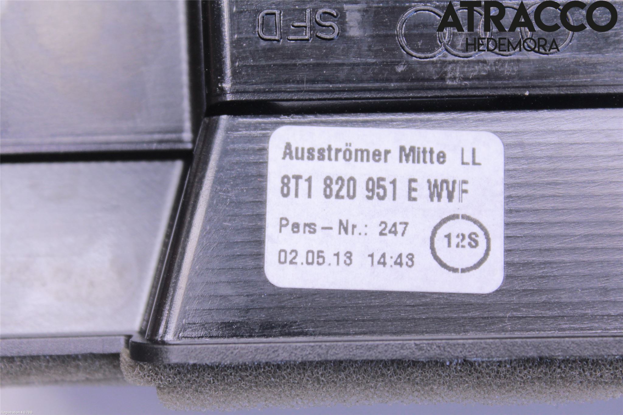 Audi A4 12-15 Defrosterkanal-Munstycke