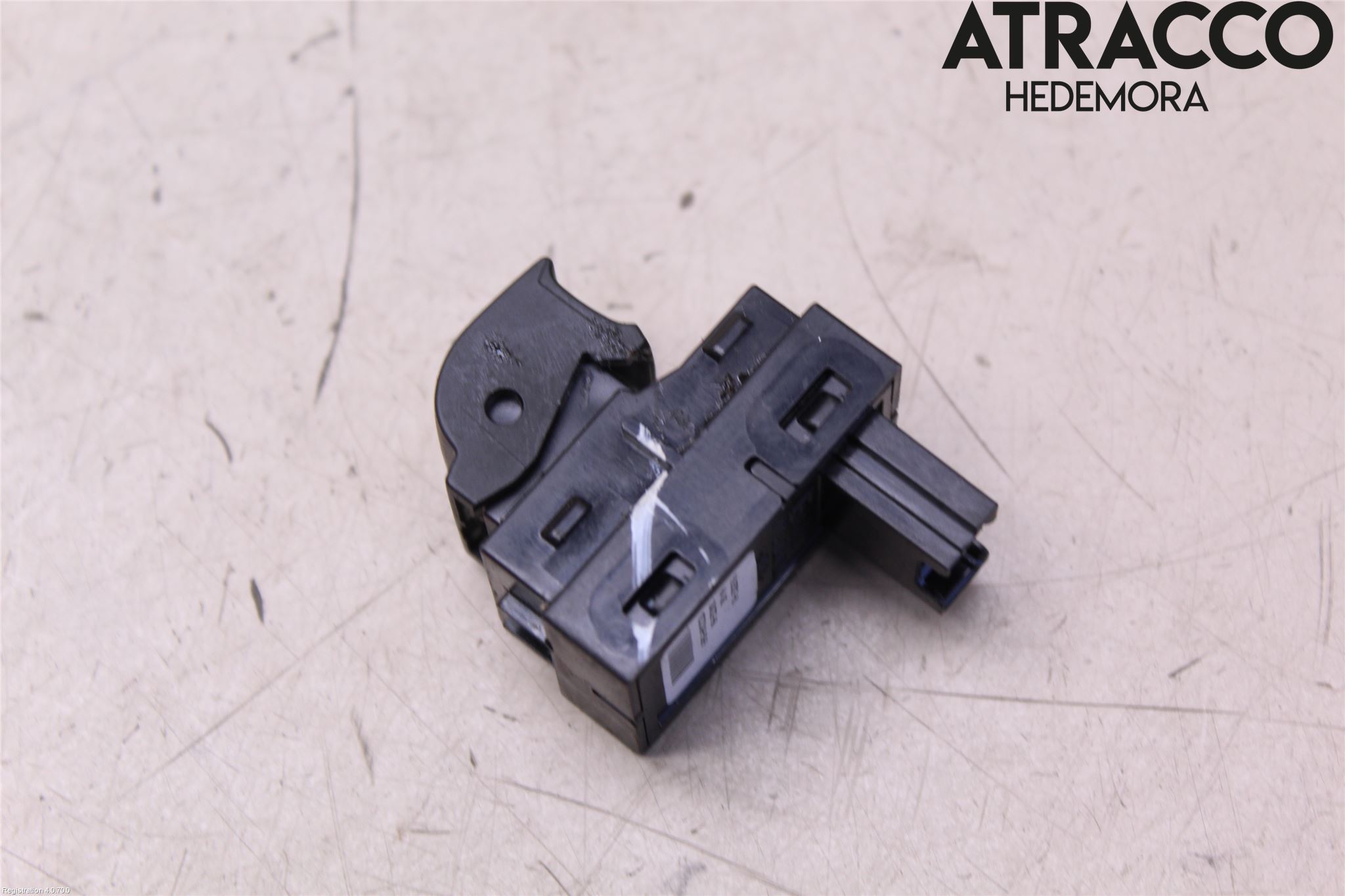 BMW 5 F10/F11/F18 09-17 Strömställare Elhiss