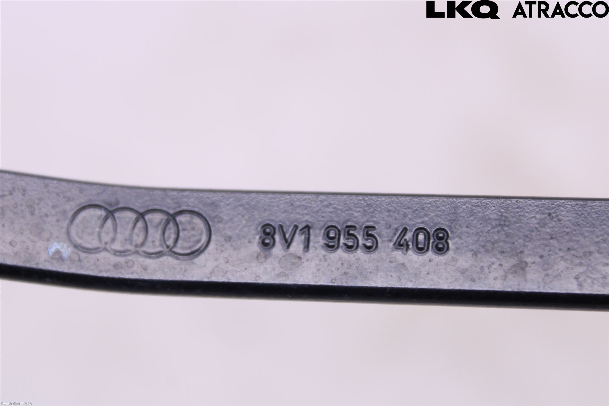 Audi A3/S3 8V 13-20 Torkararm Armar Vindruta